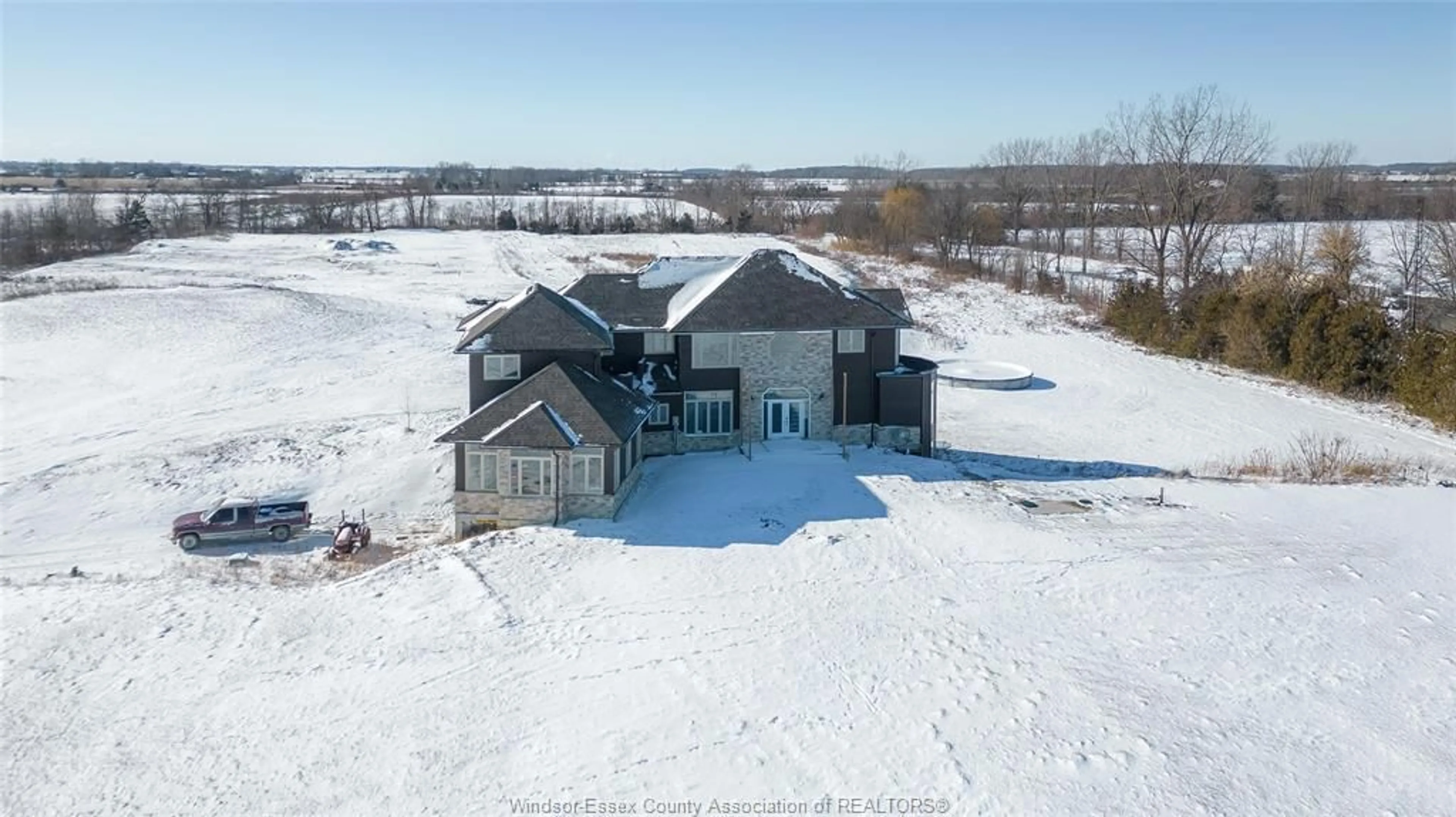 A pic from outside/outdoor area/front of a property/back of a property/a pic from drone, water/lake/river/ocean view for 856 TALBOT, Lakeshore Ontario N0R 1K0