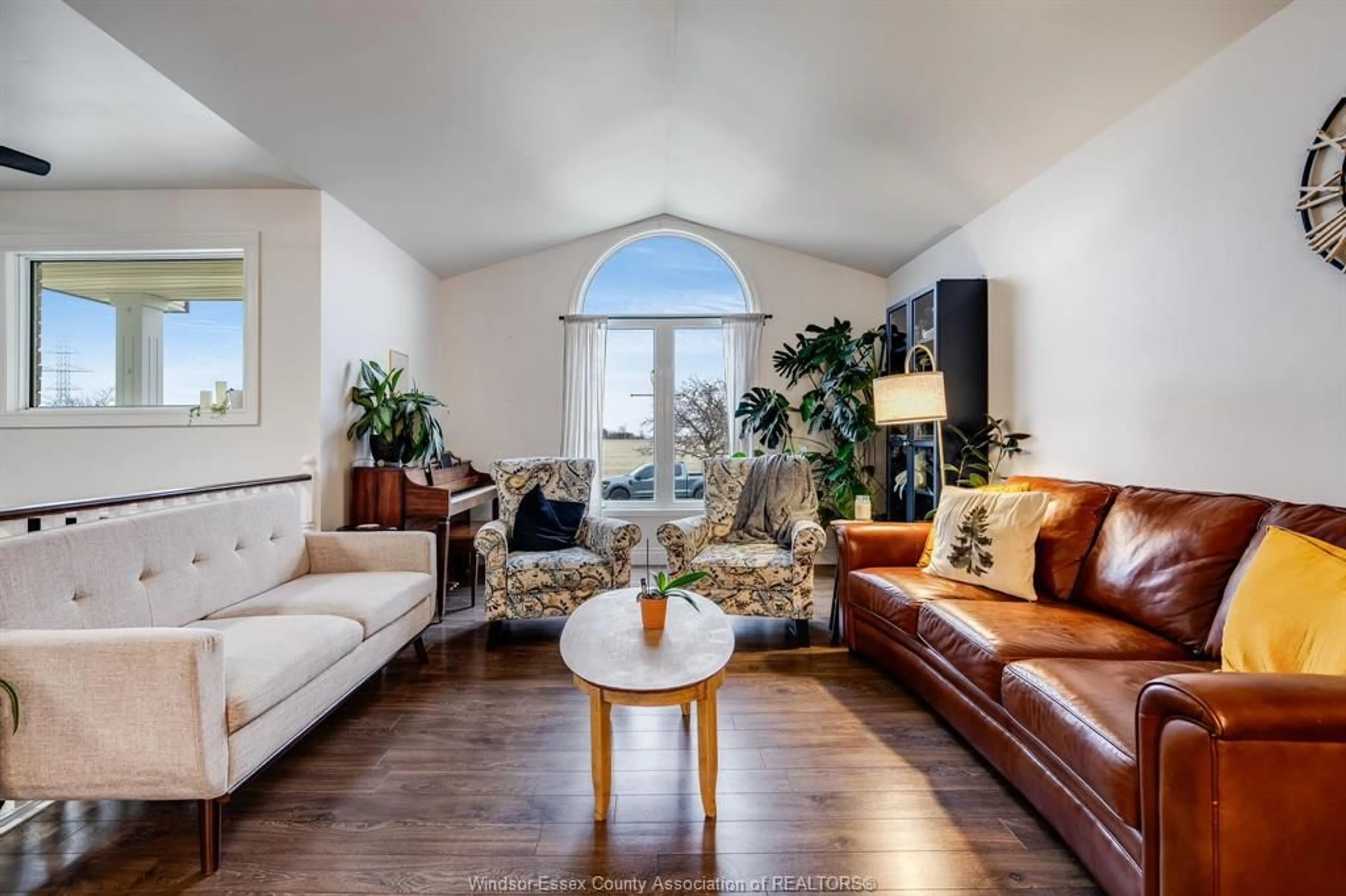 Living room with furniture, unknown for 123 Queen St, Tilbury Ontario N0P 2L0