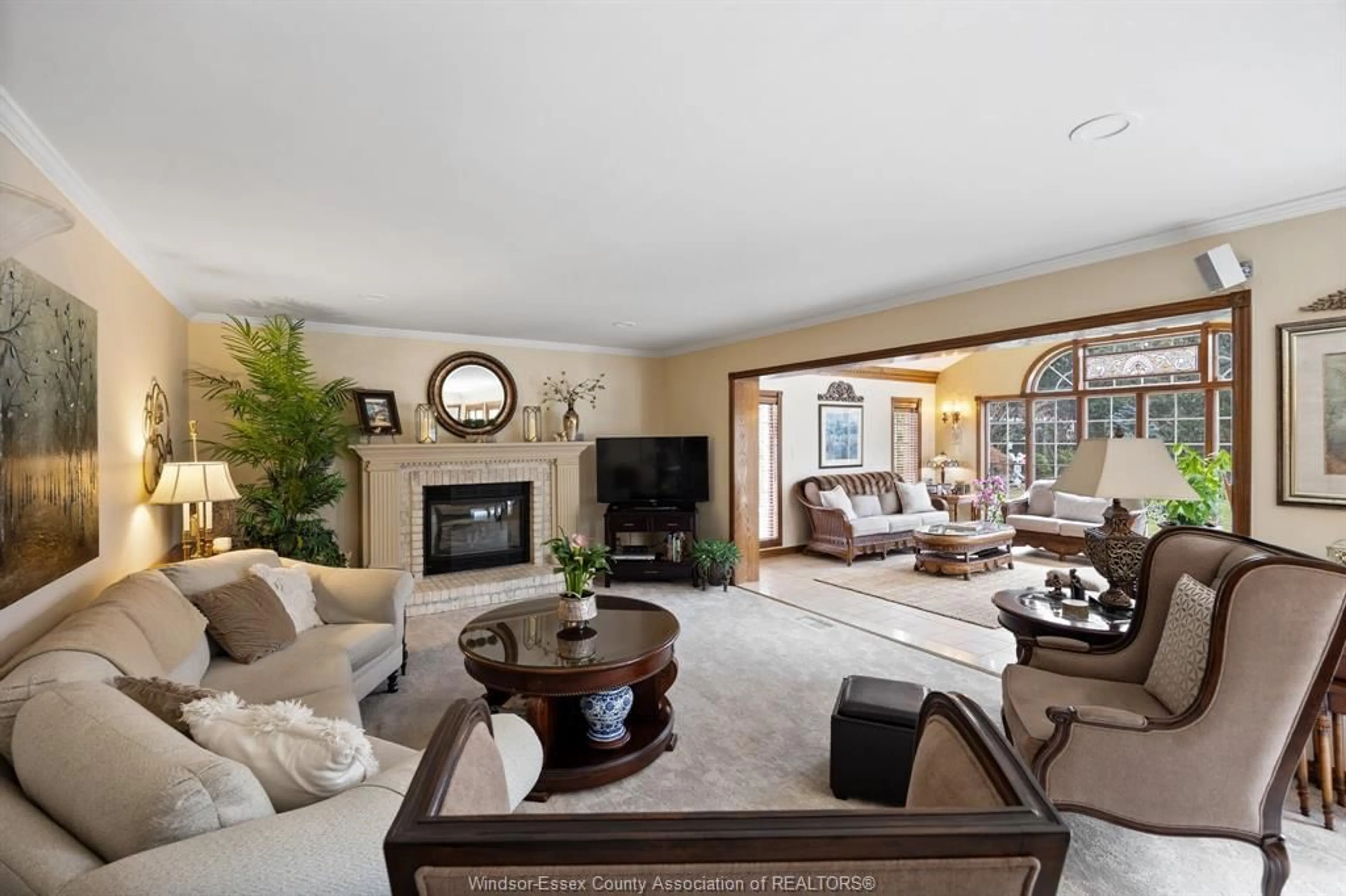 Living room with furniture, unknown for 3560 DRIFTWOOD, Windsor Ontario N9E 4G9