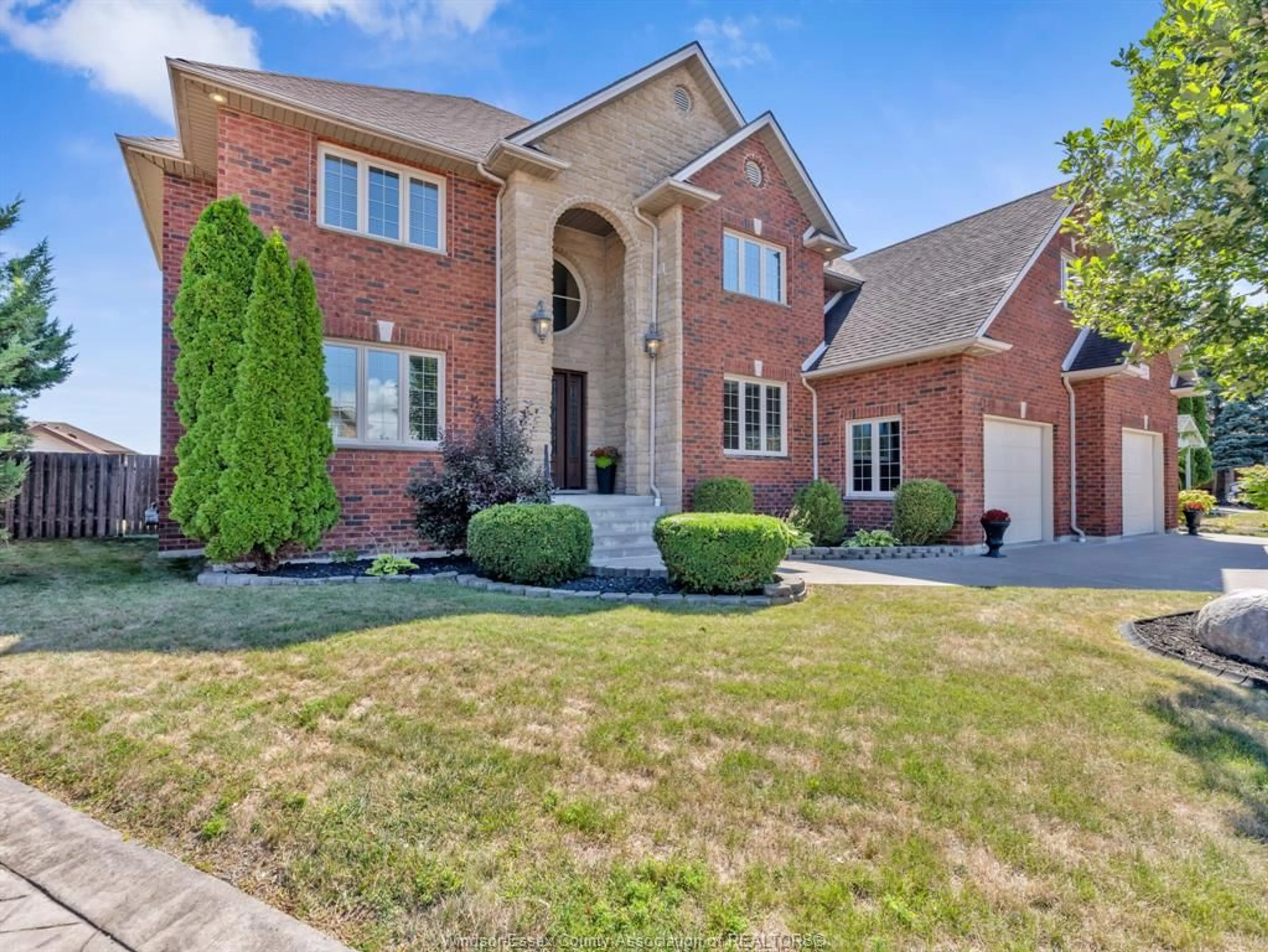 Home with brick exterior material, street for 118 REMO Cres, Lakeshore Ontario N8L 0Z3