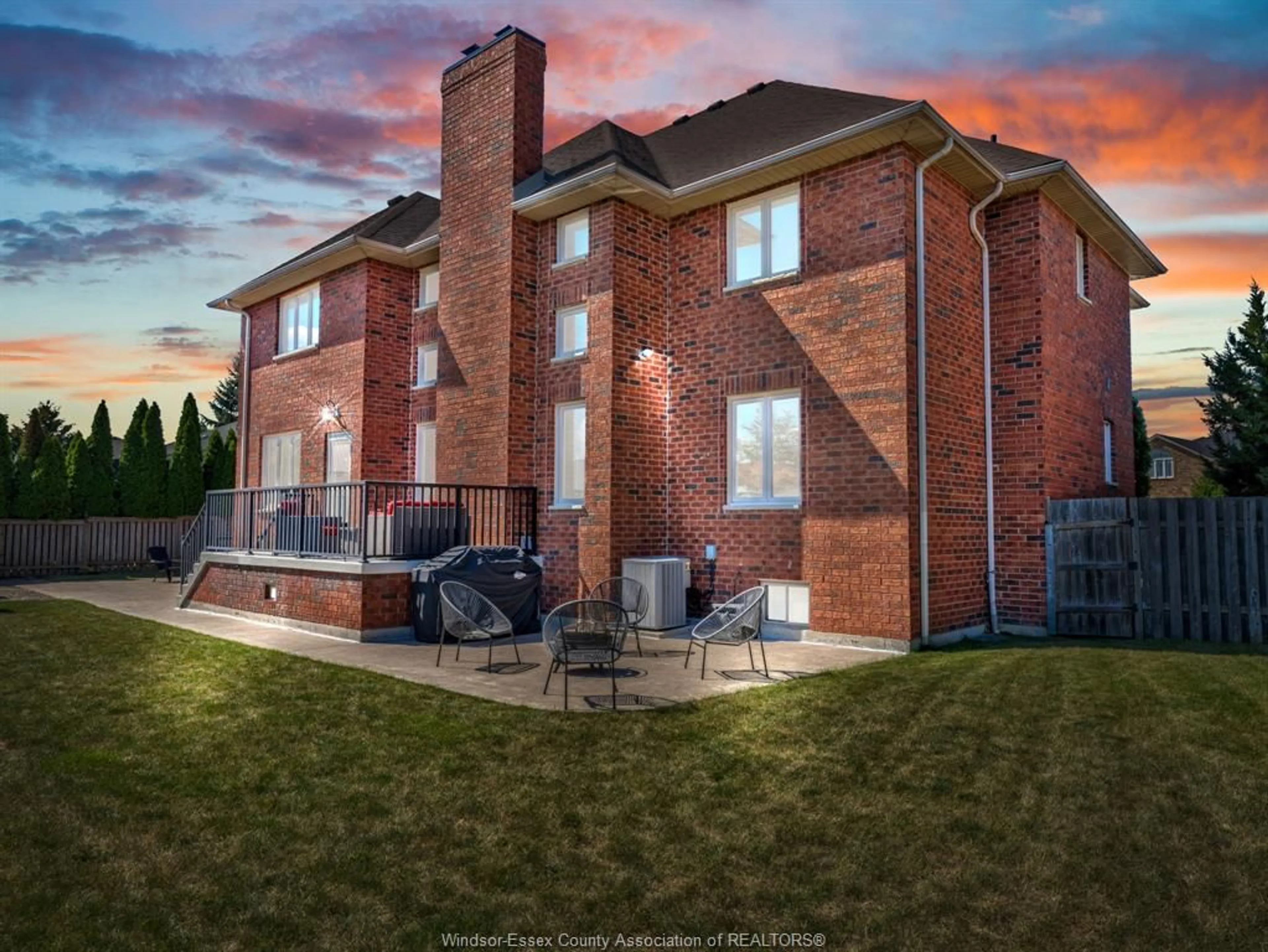 Home with brick exterior material, unknown for 118 REMO Cres, Lakeshore Ontario N8L 0Z3