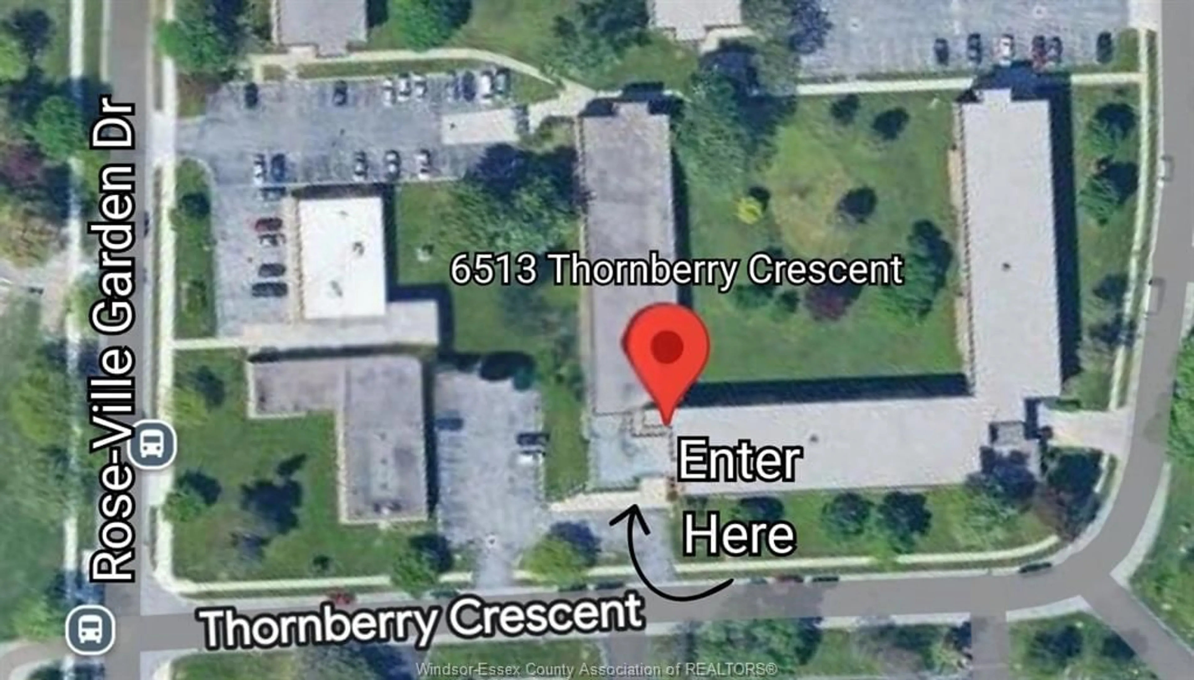 A pic from outside/outdoor area/front of a property/back of a property/a pic from drone, street for 6513 THORNBERRY Cres, Windsor Ontario N8T 3A6