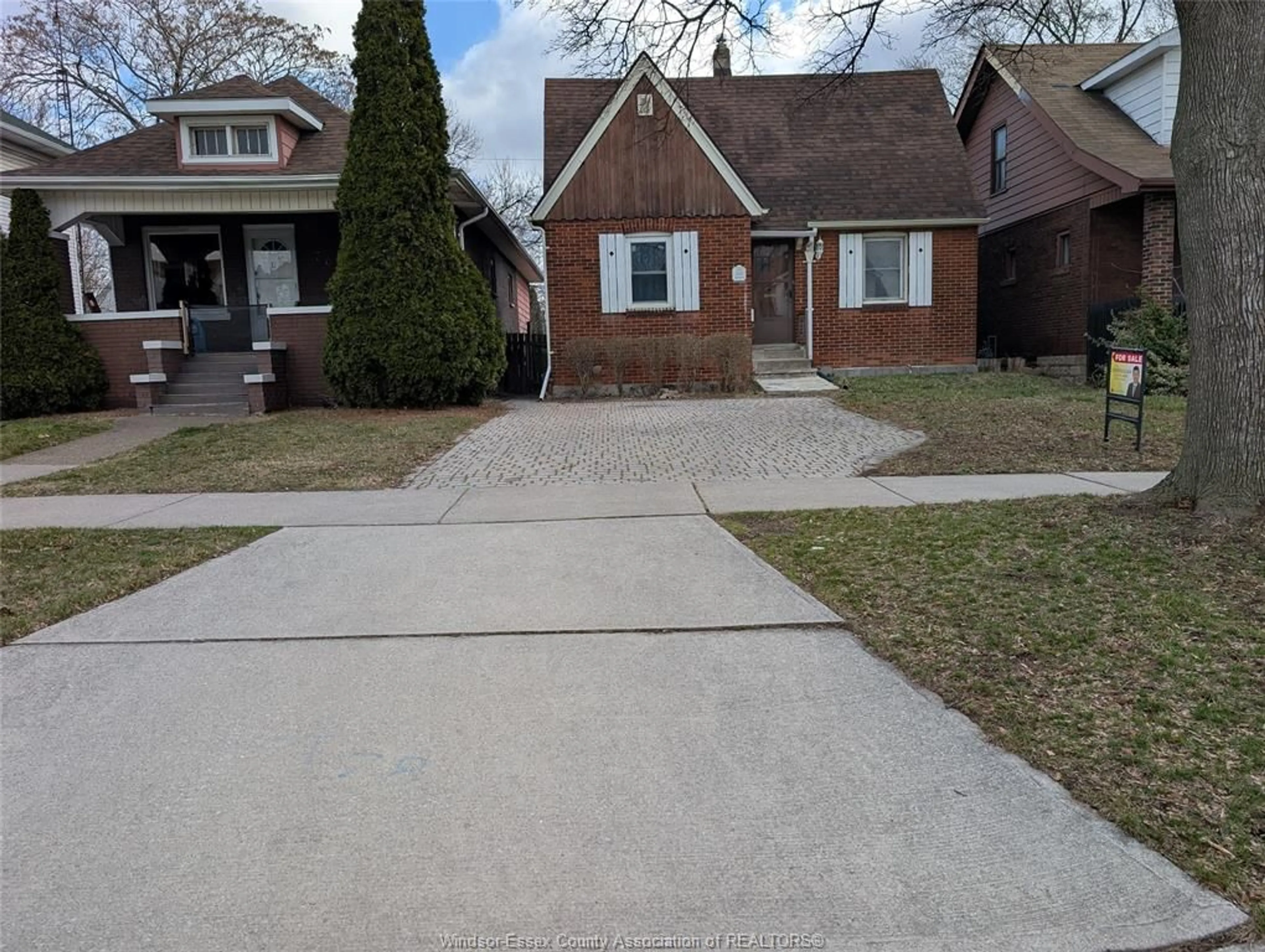 Unknown for 708 PARTINGTON Ave, Windsor Ontario N9B 2N7