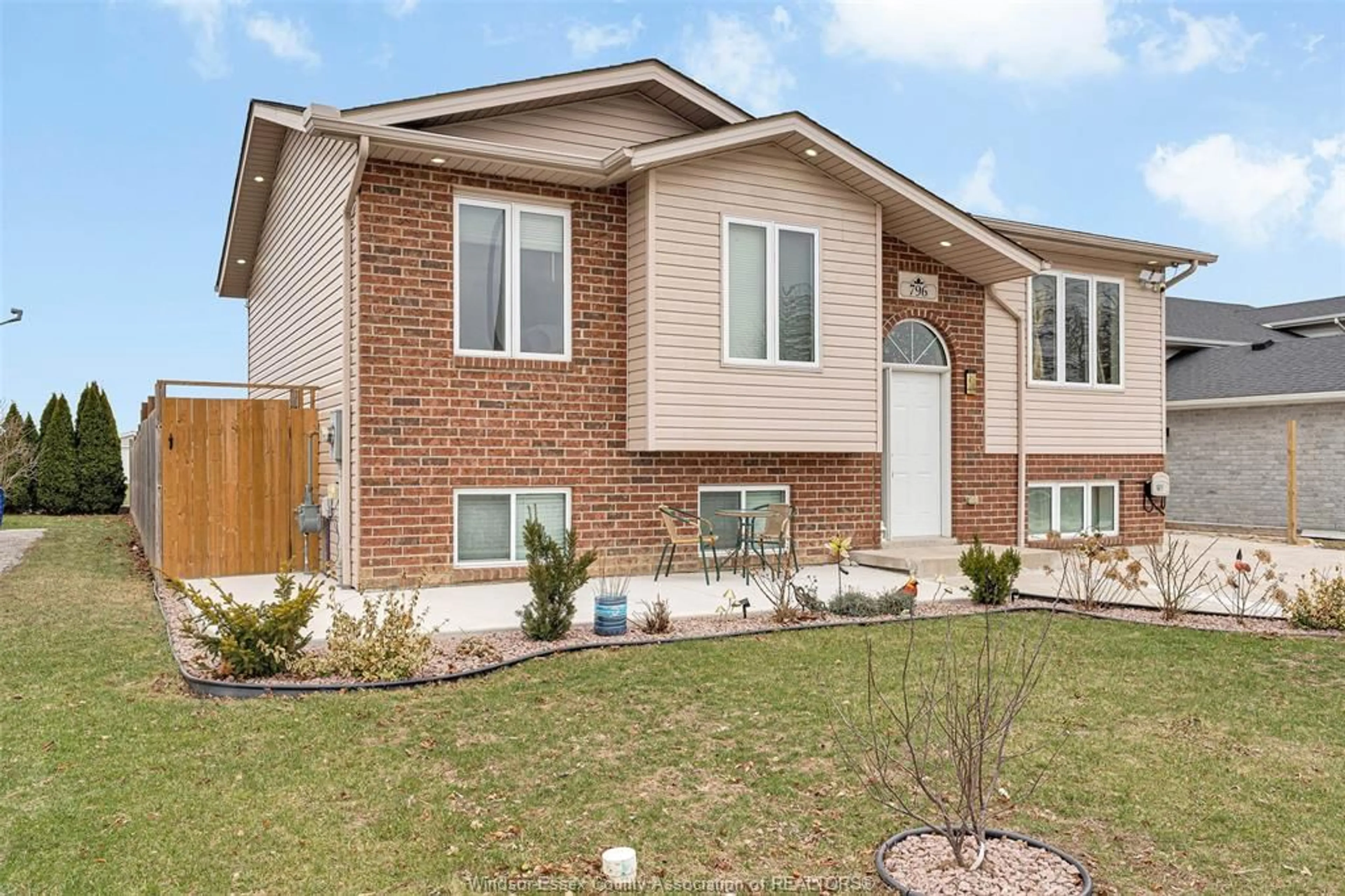 Home with brick exterior material, street for 796 RICHMOND St, Amherstburg Ontario N9V 4A3