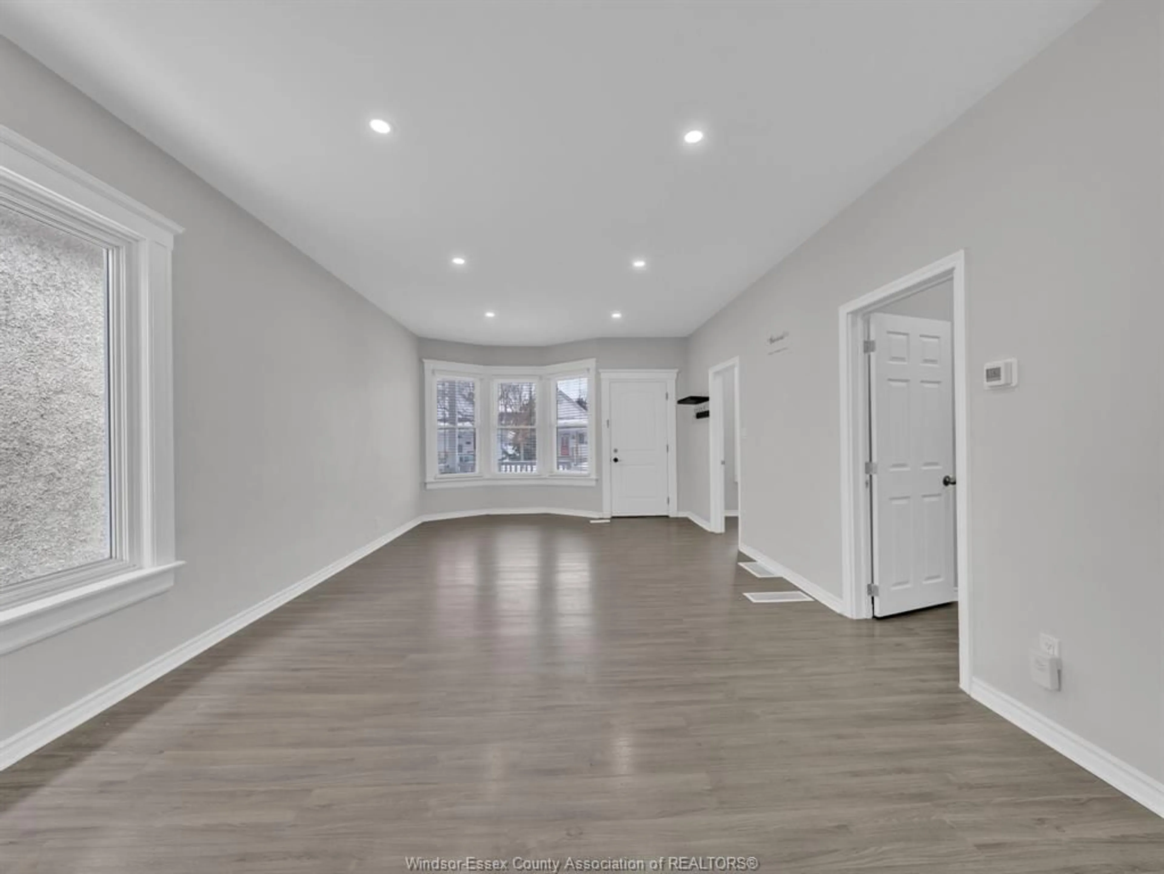 A pic of a room for 1155 MOY Ave, Windsor Ontario N9A 2P4