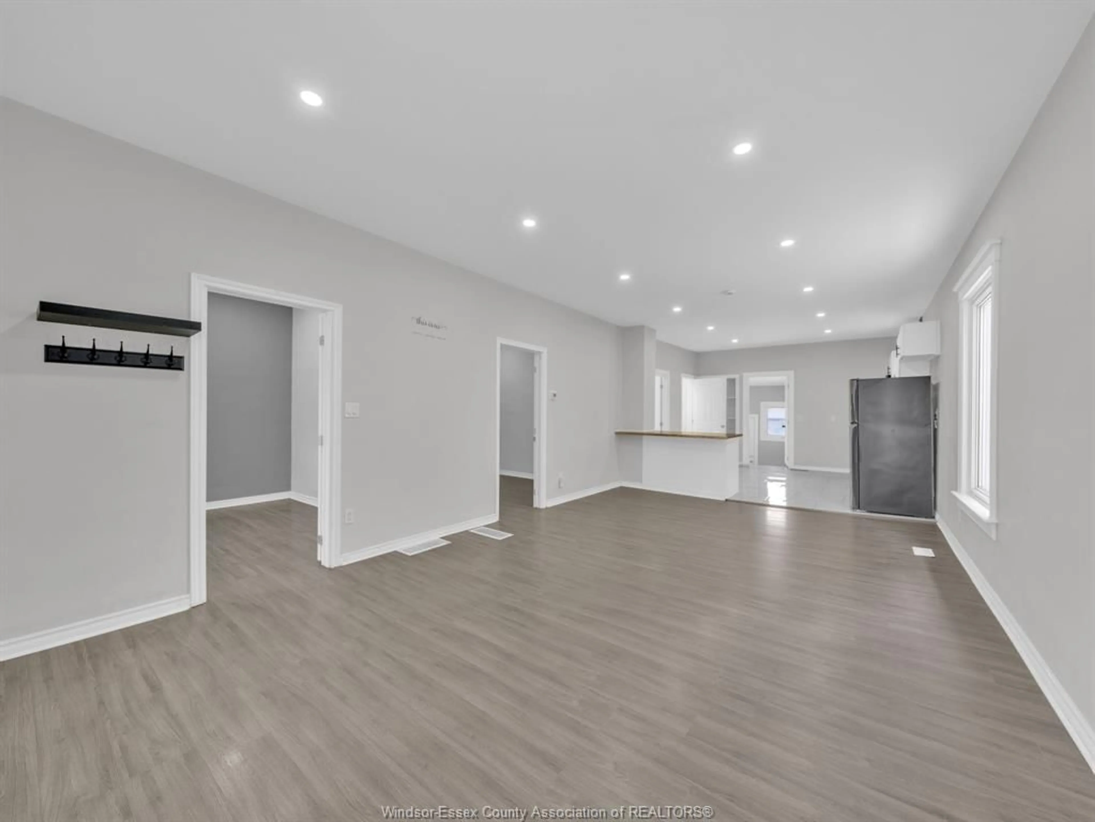 A pic of a room for 1155 MOY Ave, Windsor Ontario N9A 2P4