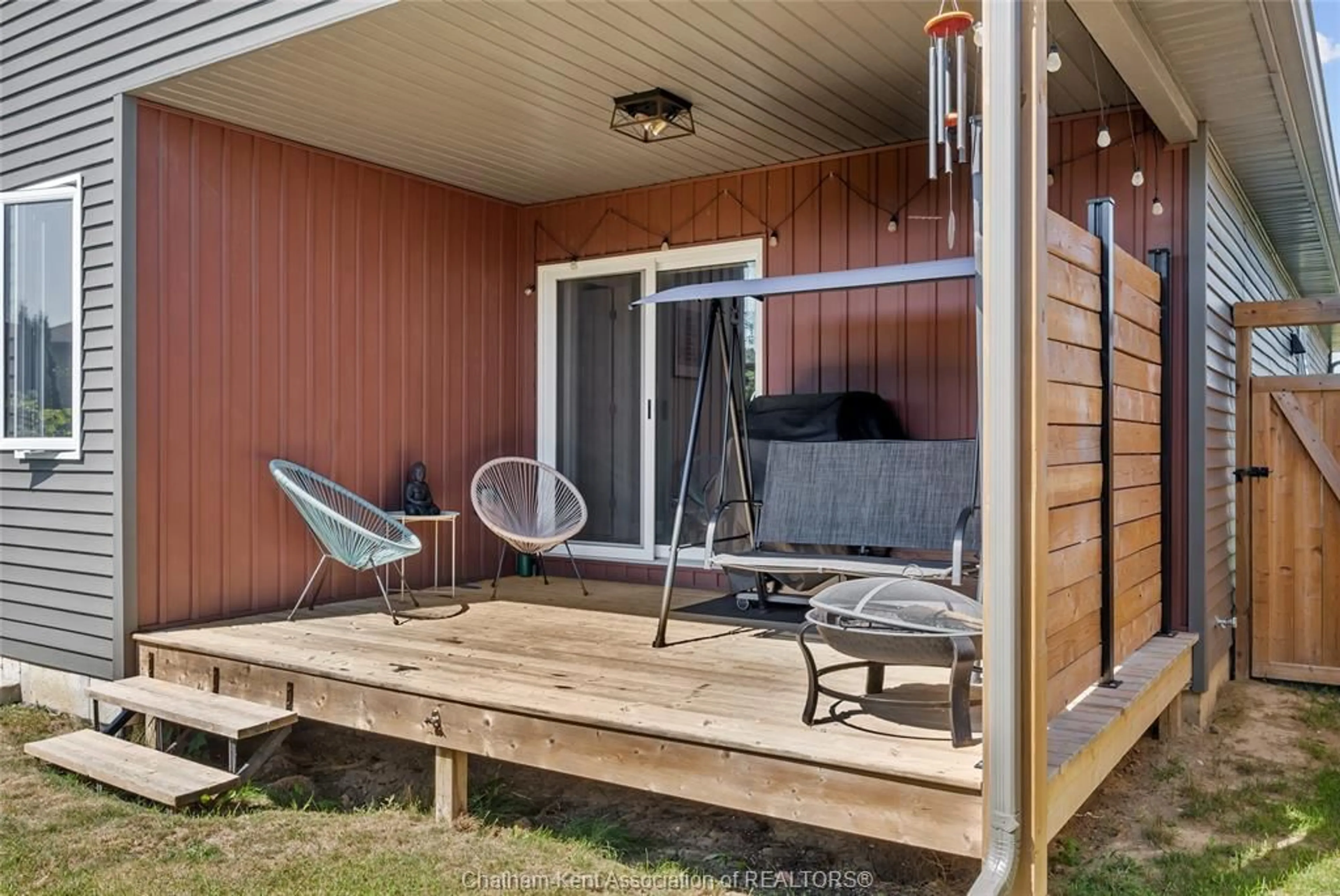 Patio, water/lake/river/ocean view for 97 Moonstone Cres, Chatham Ontario N7M 0S2