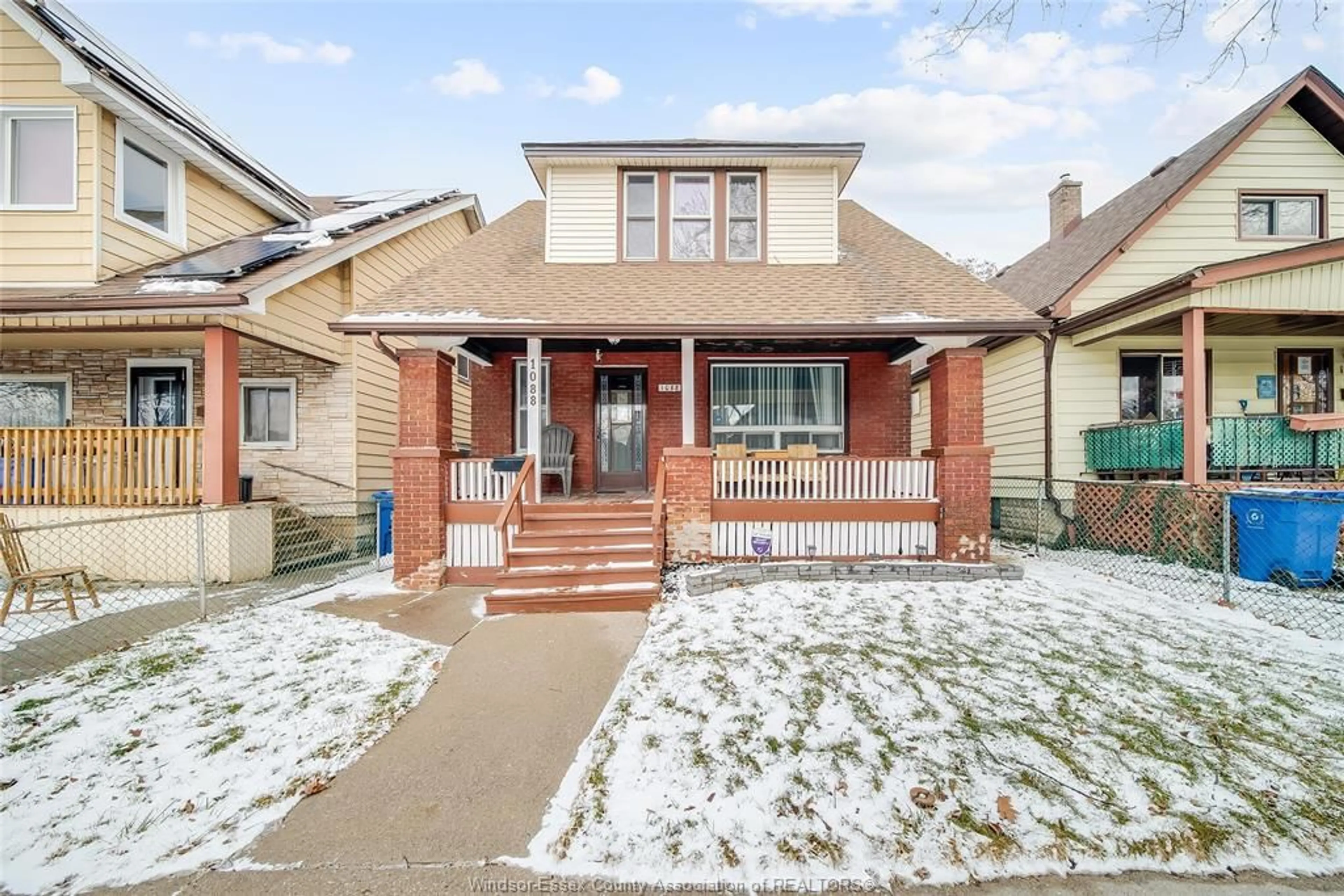 Home with brick exterior material, street for 1088 HICKORY, Windsor Ontario N8Y 3S1