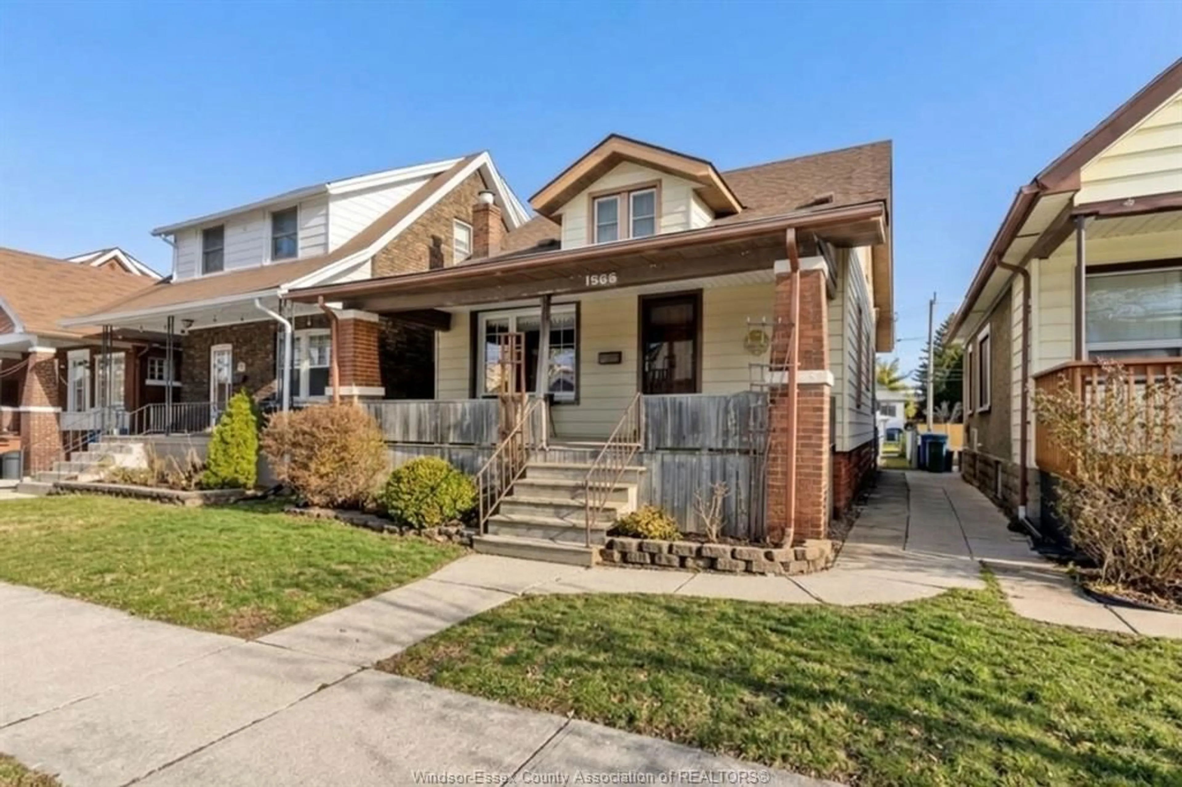 Home with brick exterior material, street for 1566 HALL Ave, Windsor Ontario N8X 4R7