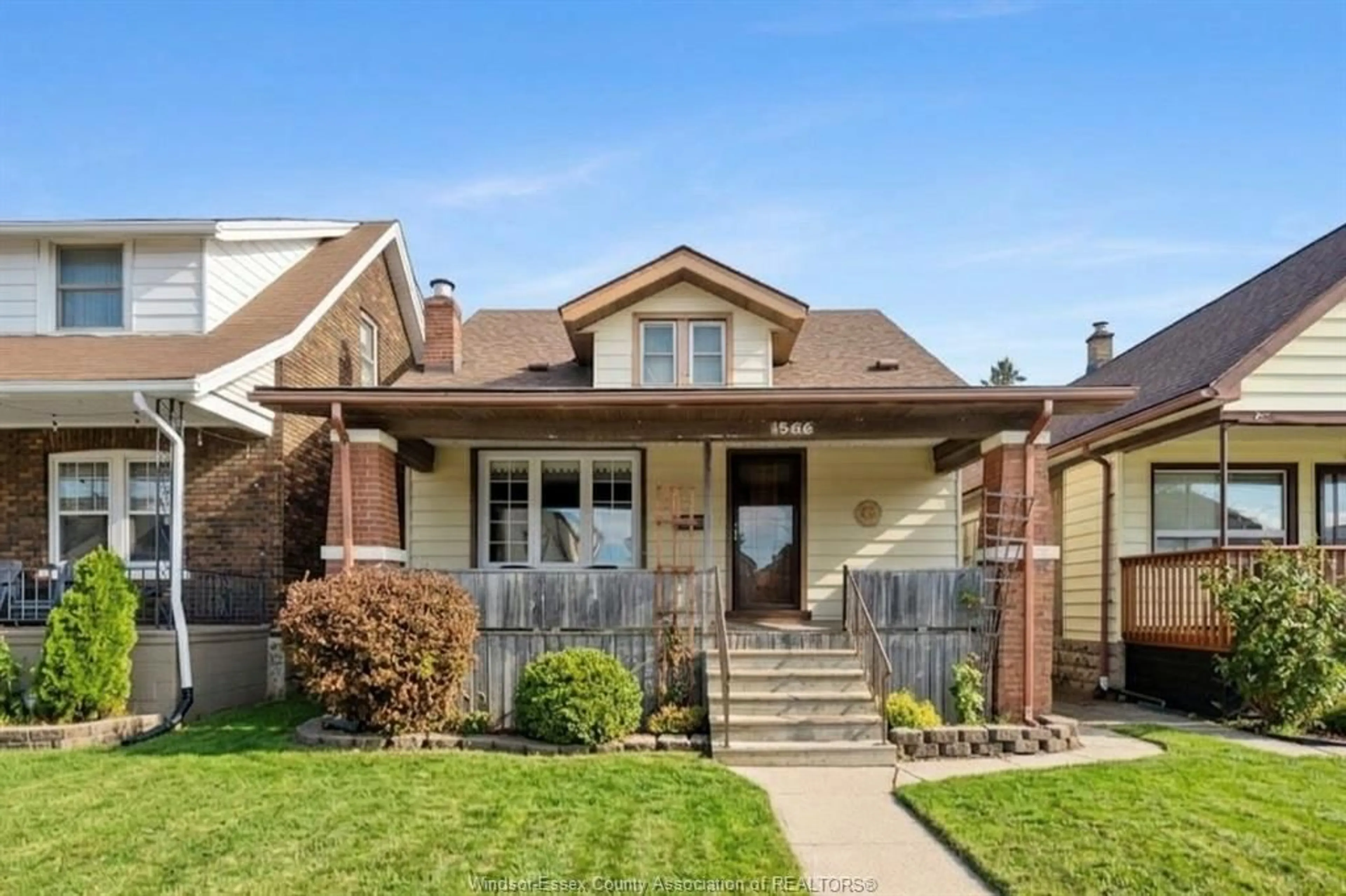 Home with brick exterior material, street for 1566 HALL Ave, Windsor Ontario N8X 4R7