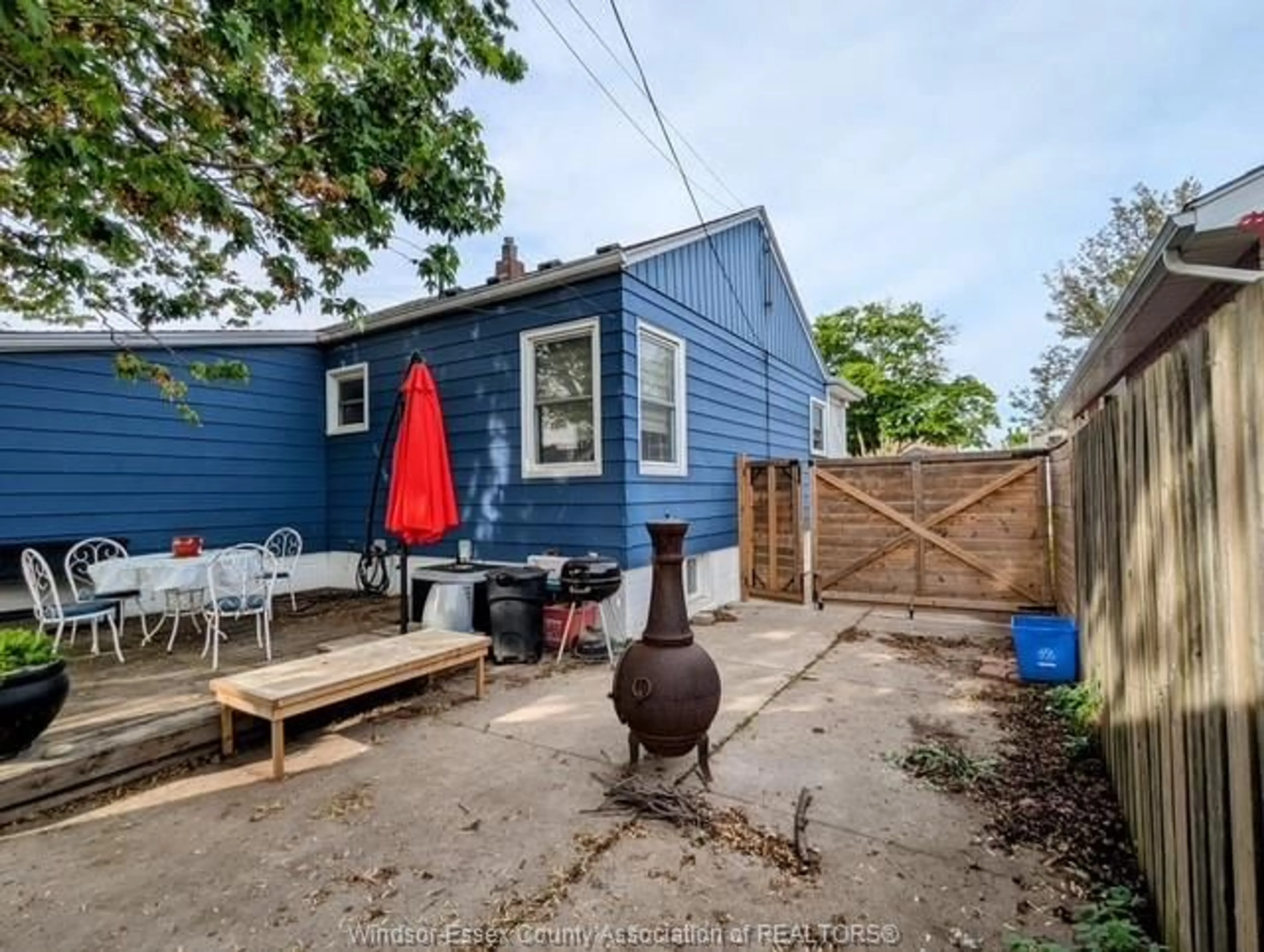 Unknown for 2179 FOREST Ave, Windsor Ontario N8W 2G4