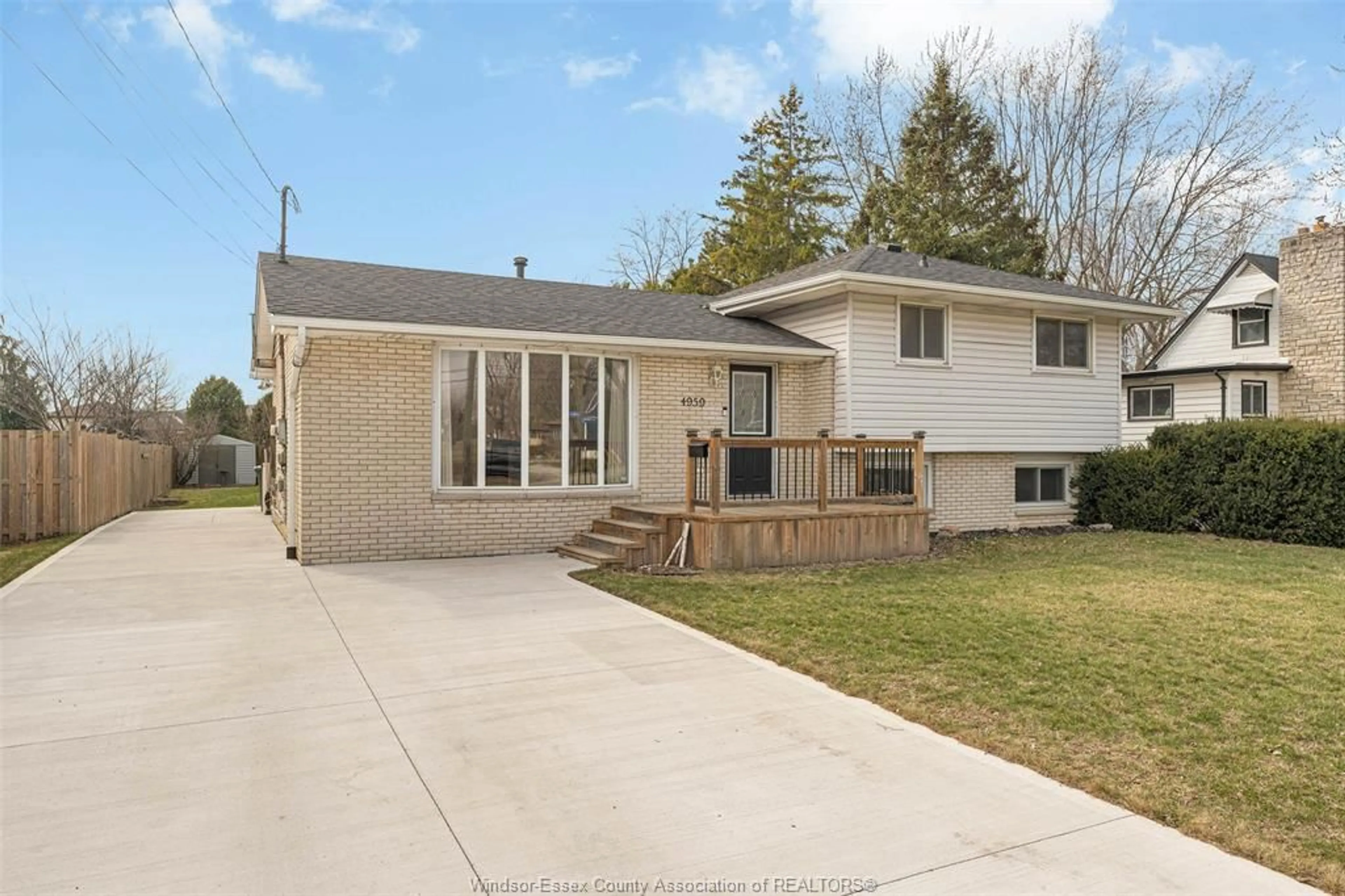 Home with vinyl exterior material, street for 4959 MONTGOMERY Dr, LaSalle Ontario N9H 1E6