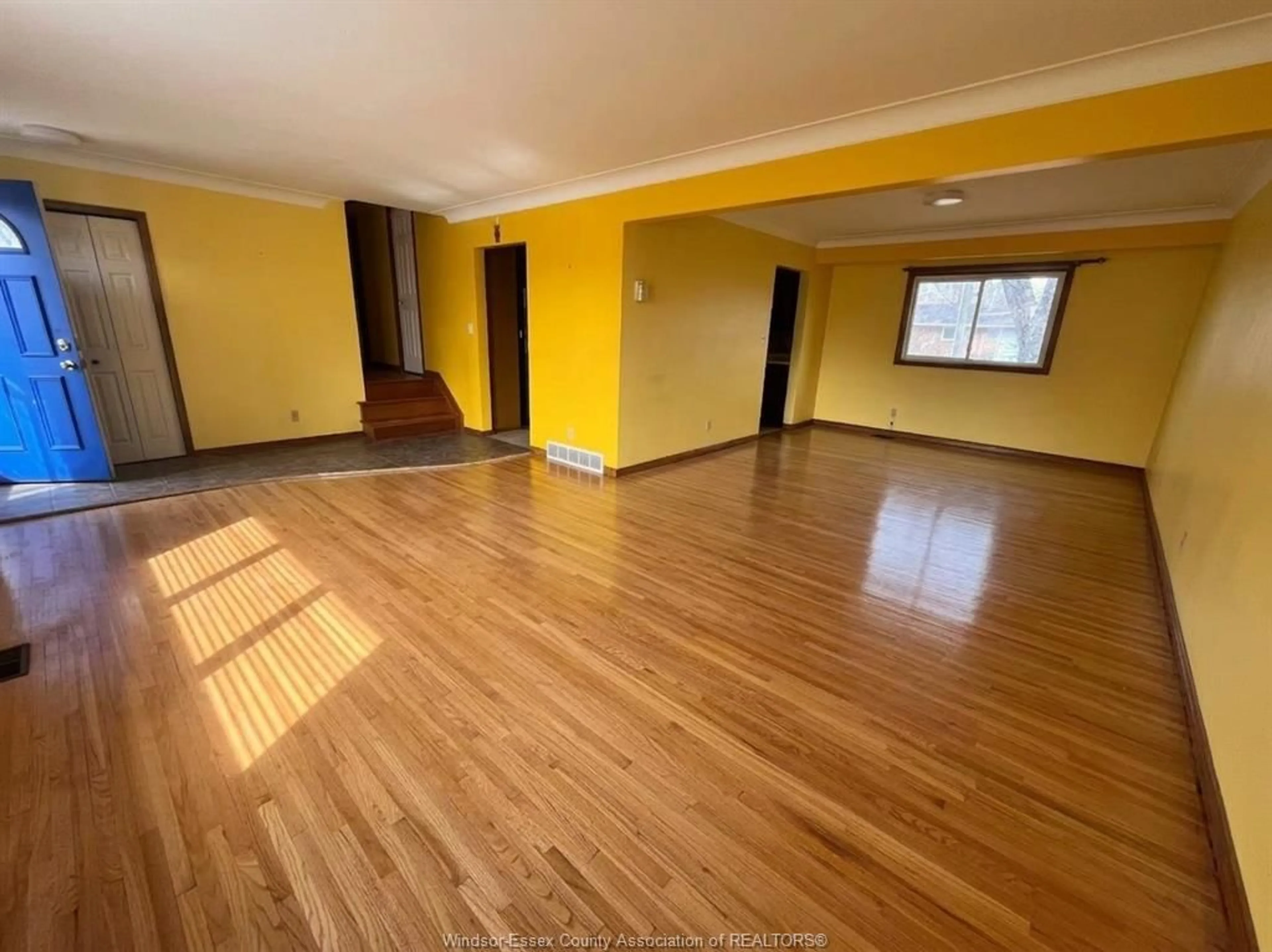 A pic of a room for 348 Watson Ave, Windsor Ontario N8S 3S4