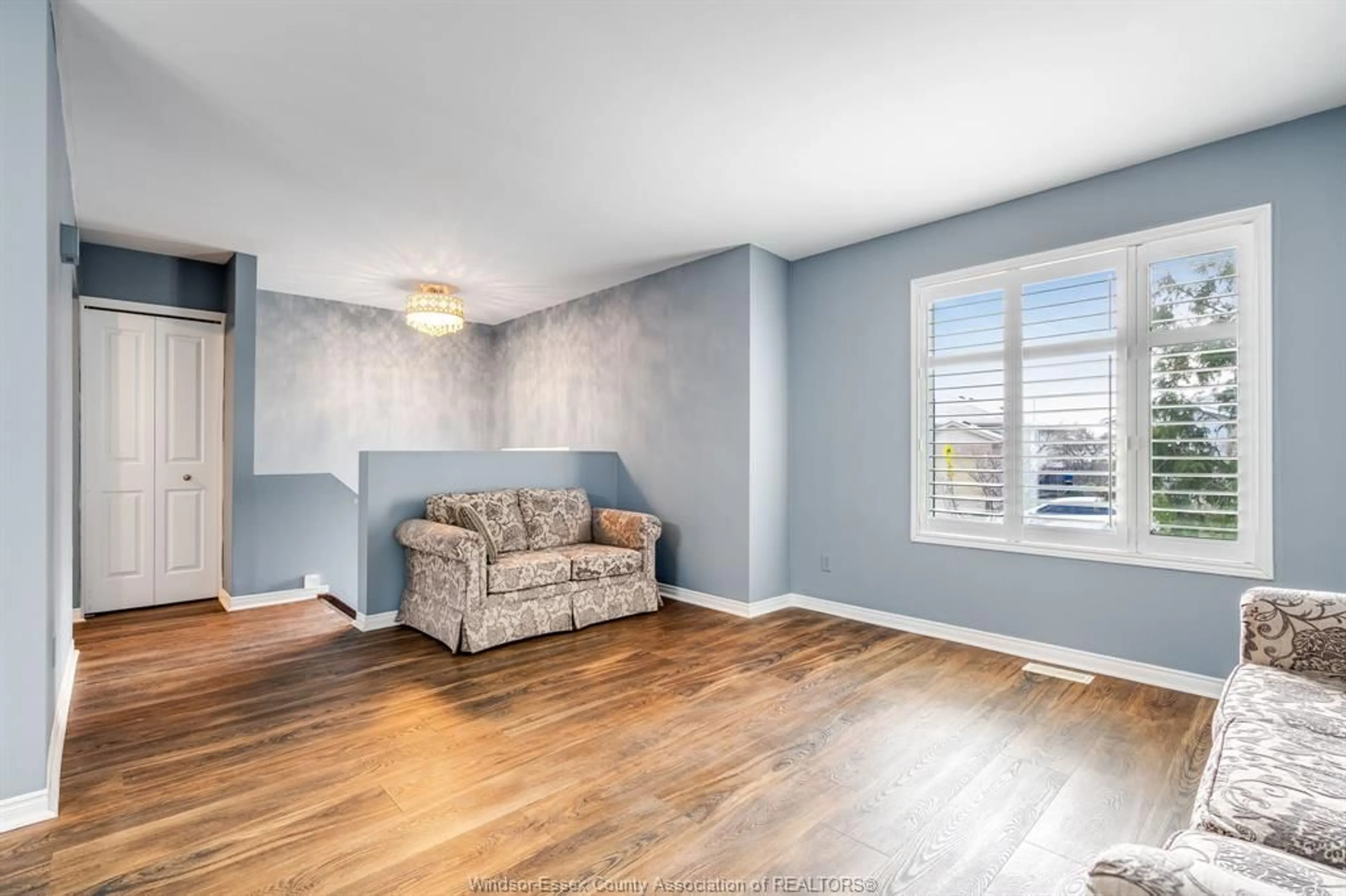 Living room with furniture, unknown for 1164 Brookview, Windsor Ontario N8W 5H5