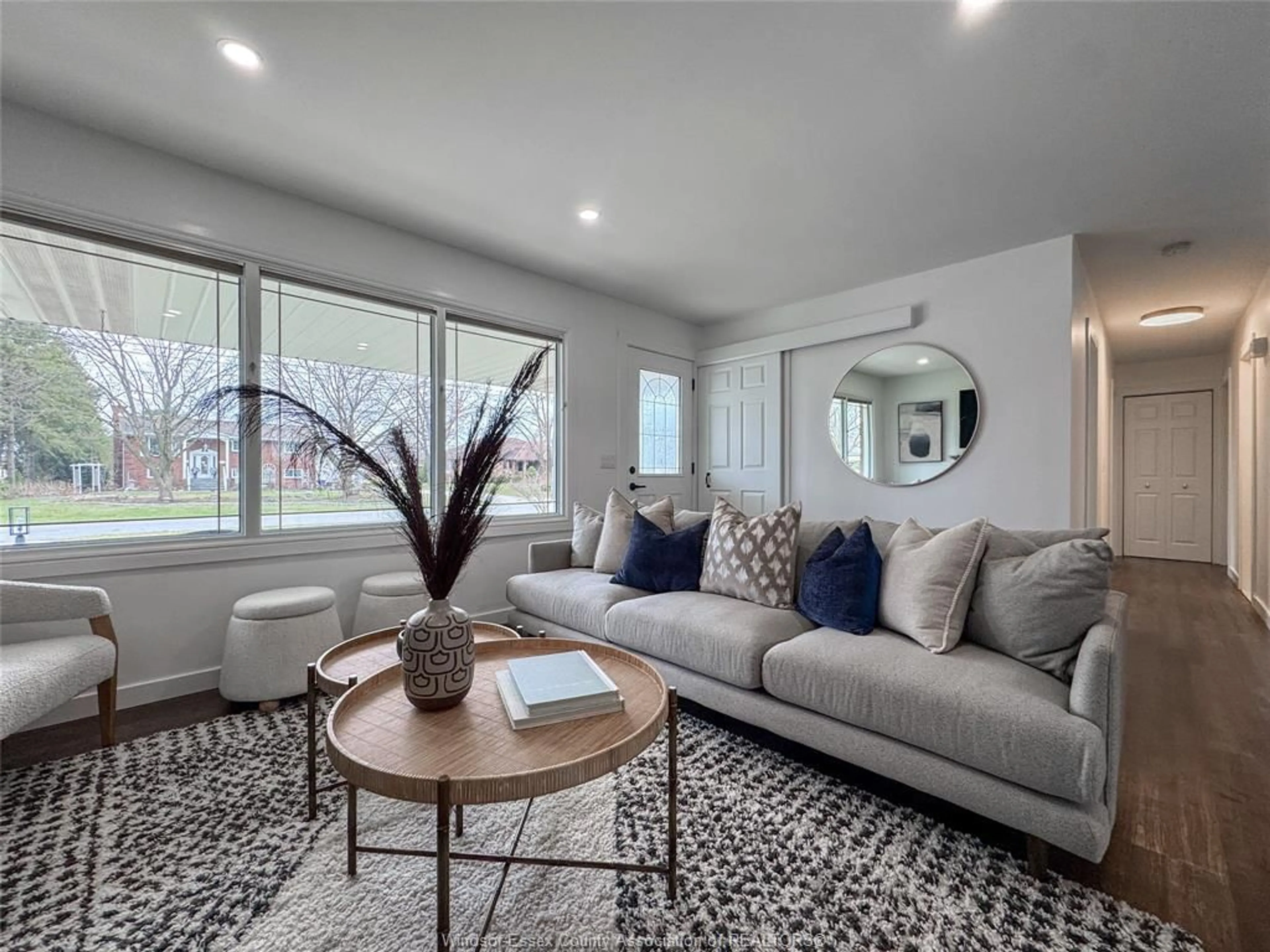 Living room with furniture, unknown for 1822 ST ANNE, Tecumseh Ontario N8N 1V4