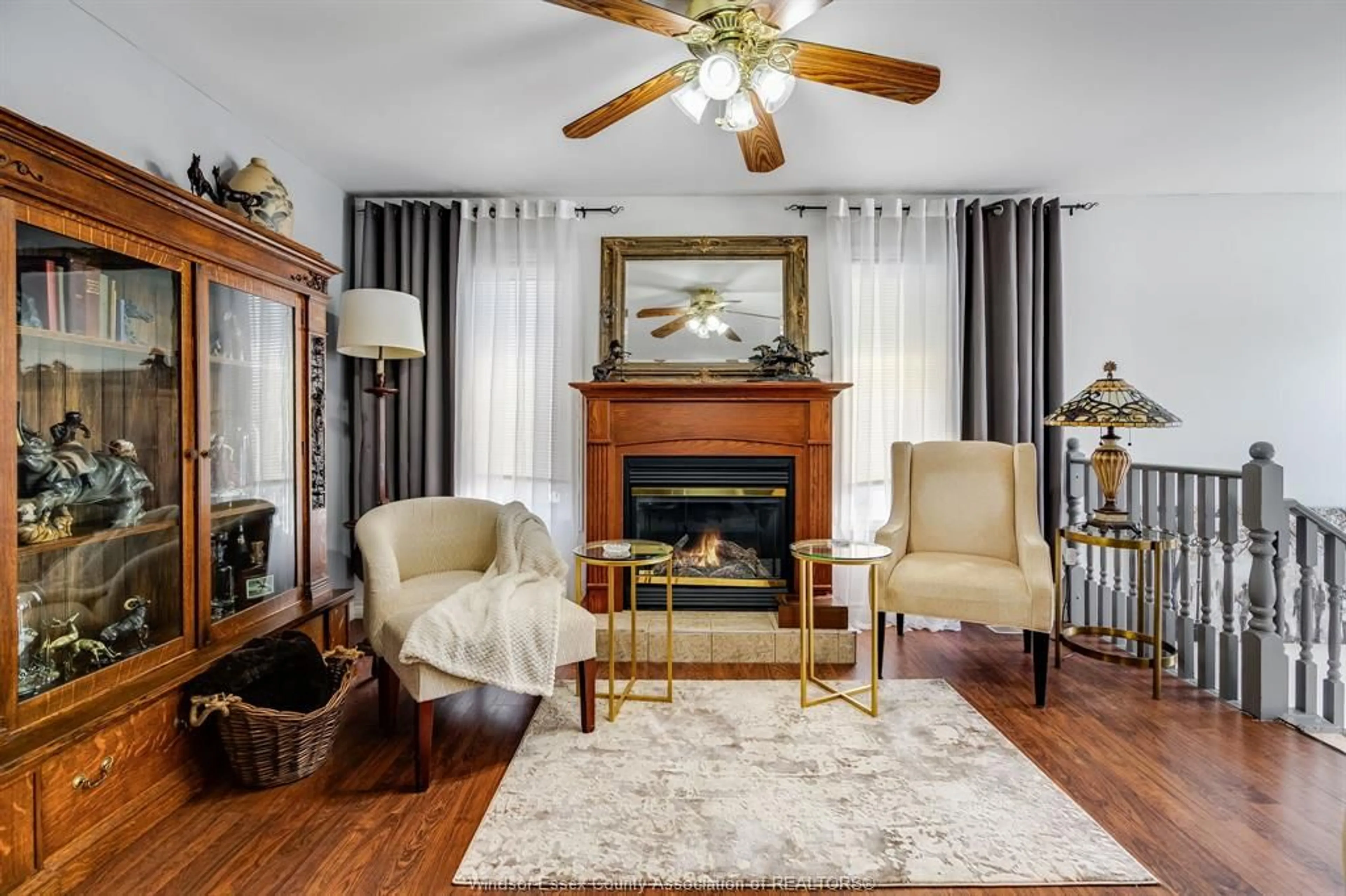 Living room with furniture, unknown for 71 Satinwood Cres, Leamington Ontario N8H 4P1