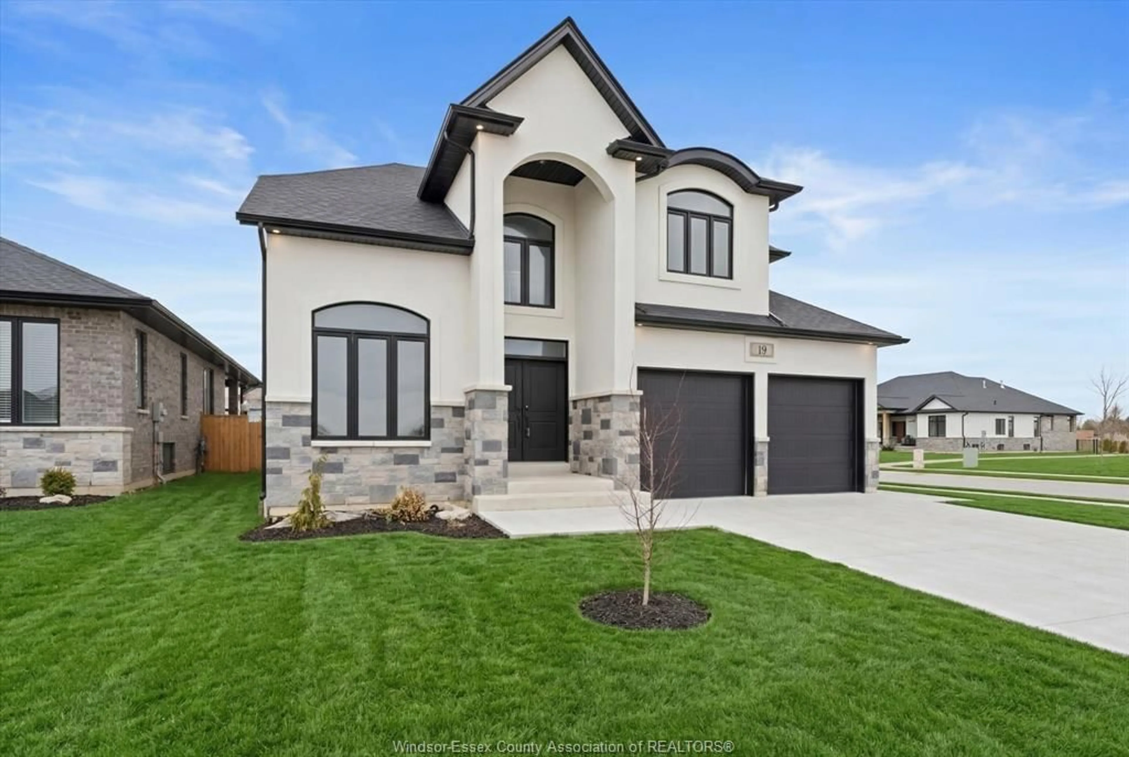 Home with brick exterior material, street for 19 BELLEVIEW Dr, Gosfield North Ontario N0R 1B0