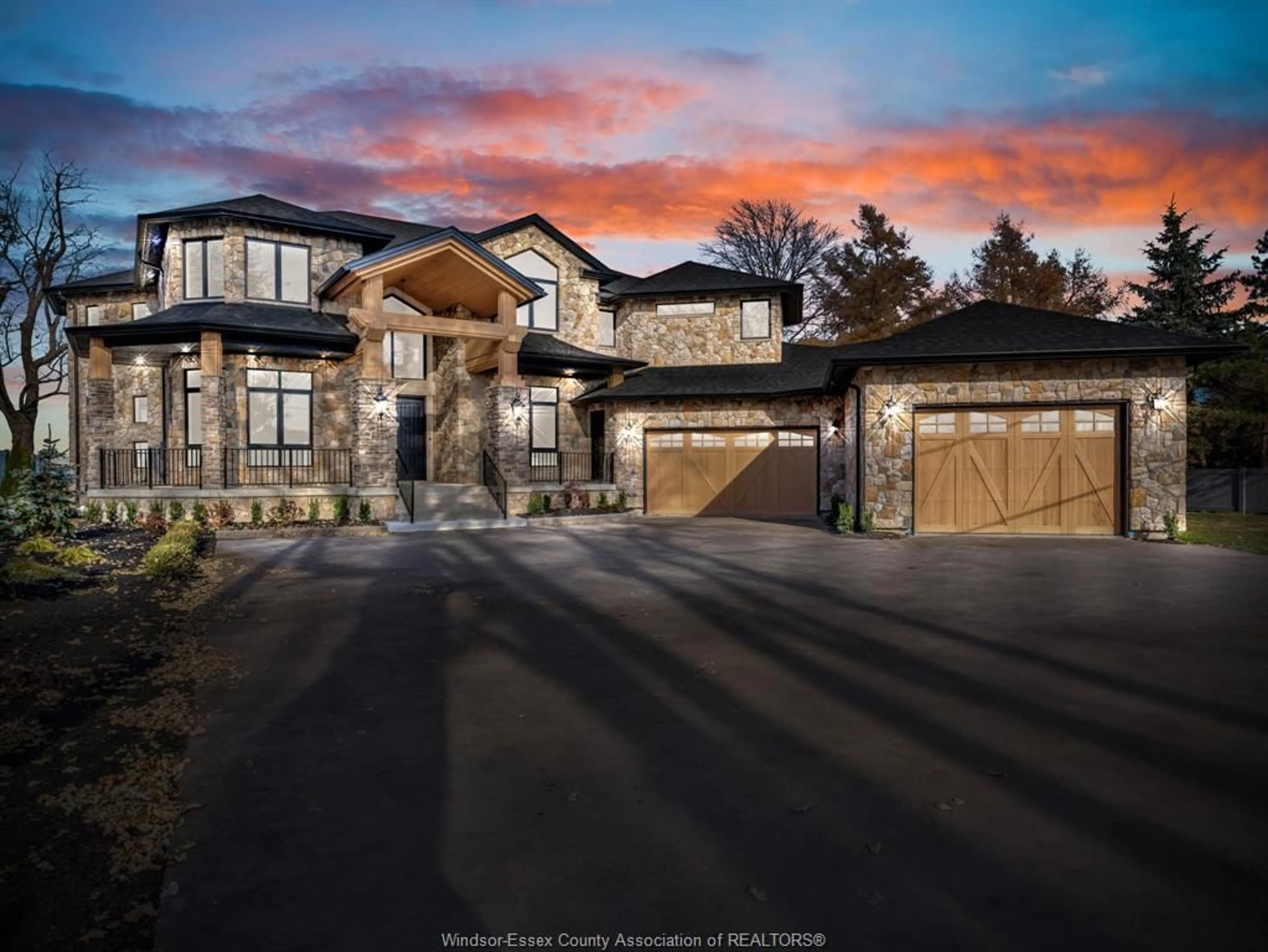 Home with brick exterior material, unknown for 720 OLD TECUMSEH Rd, Lakeshore Ontario N0R 1A0