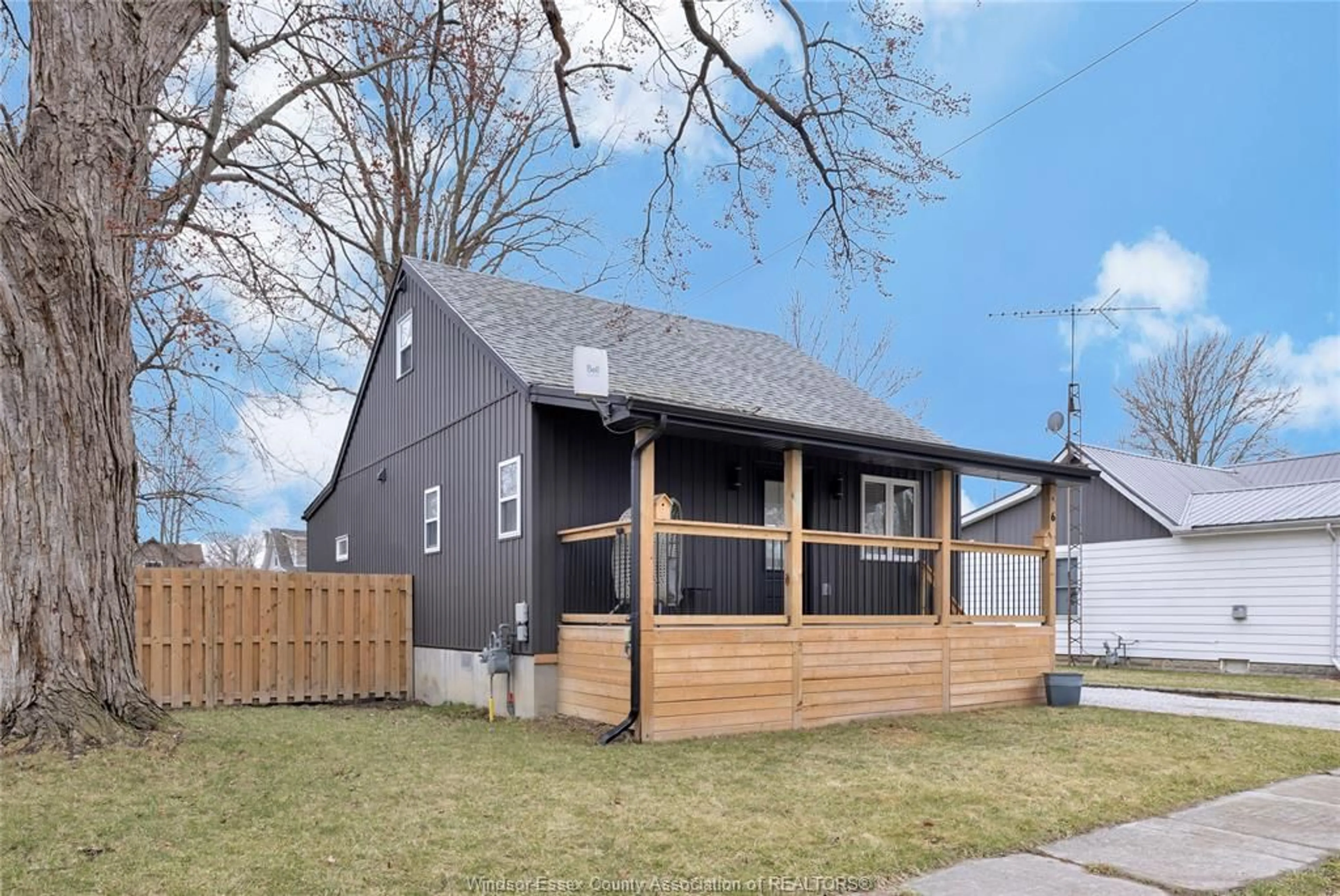 Unknown for 6 St Marie St, Tilbury Ontario N0P 2L0