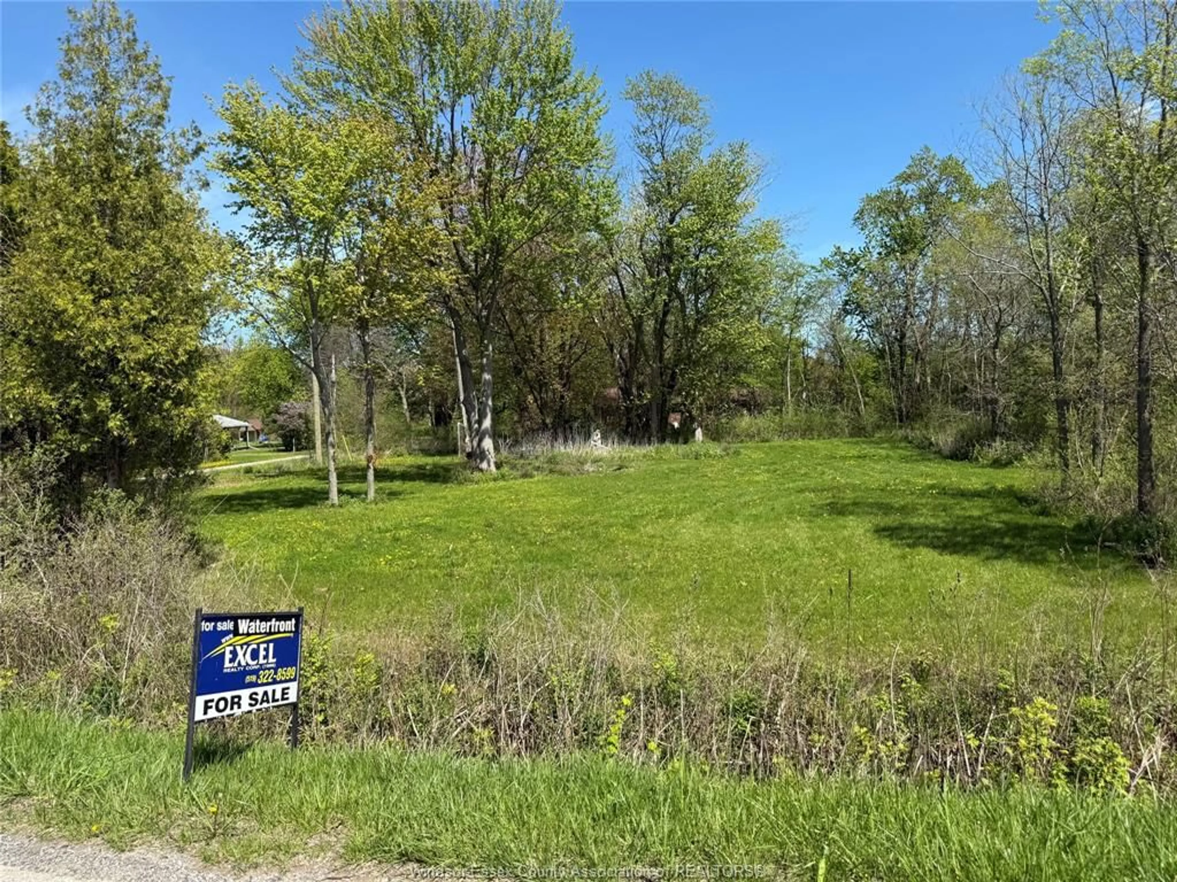 A pic from outside/outdoor area/front of a property/back of a property/a pic from drone, unknown for 20 Patsy Lane, Pelee Island Ontario N0R 1M0