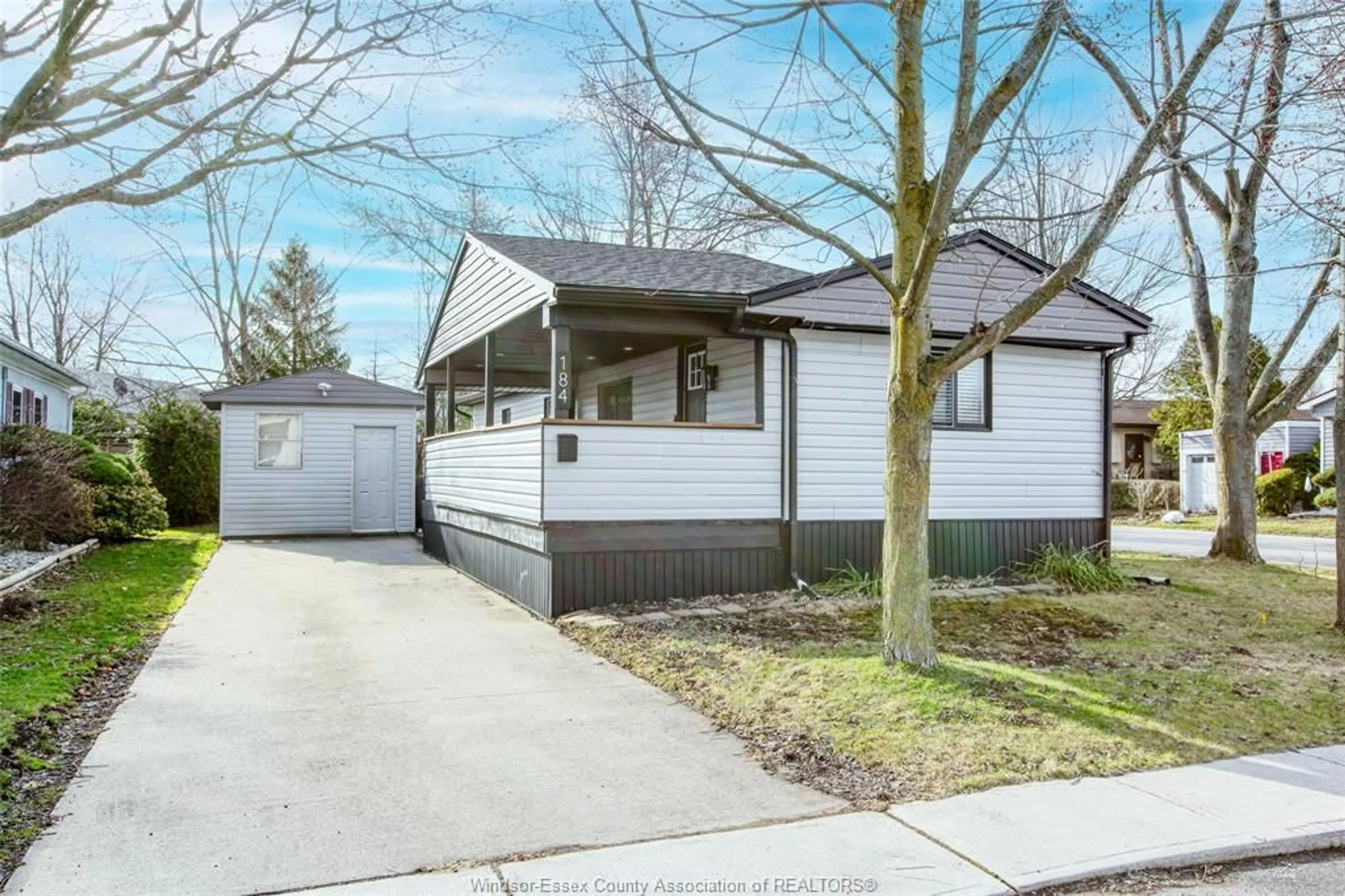 Home with vinyl exterior material, street for 184 NEIL, Essex Ontario N8M 2A6