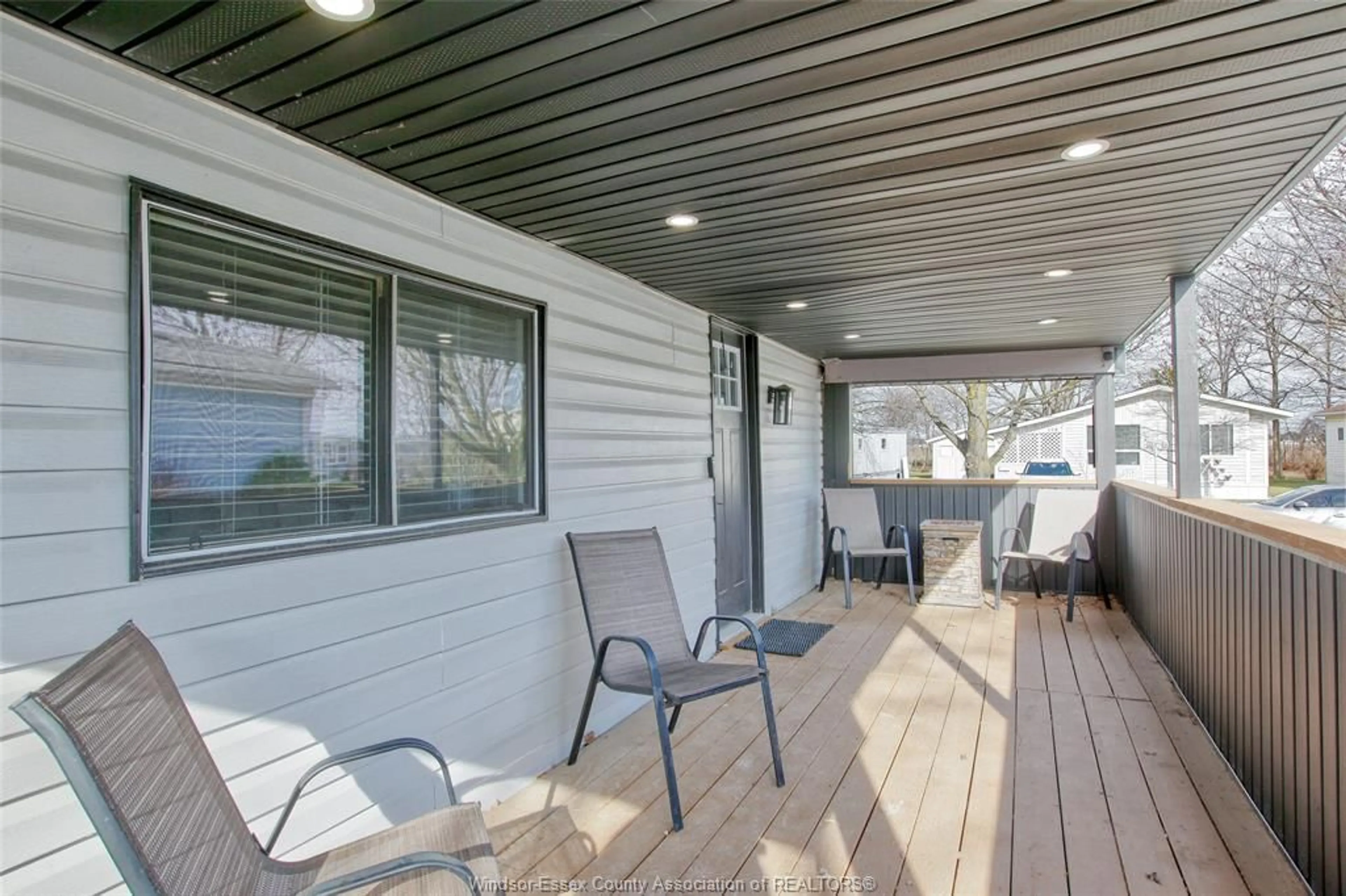 Patio, water/lake/river/ocean view for 184 NEIL, Essex Ontario N8M 2A6