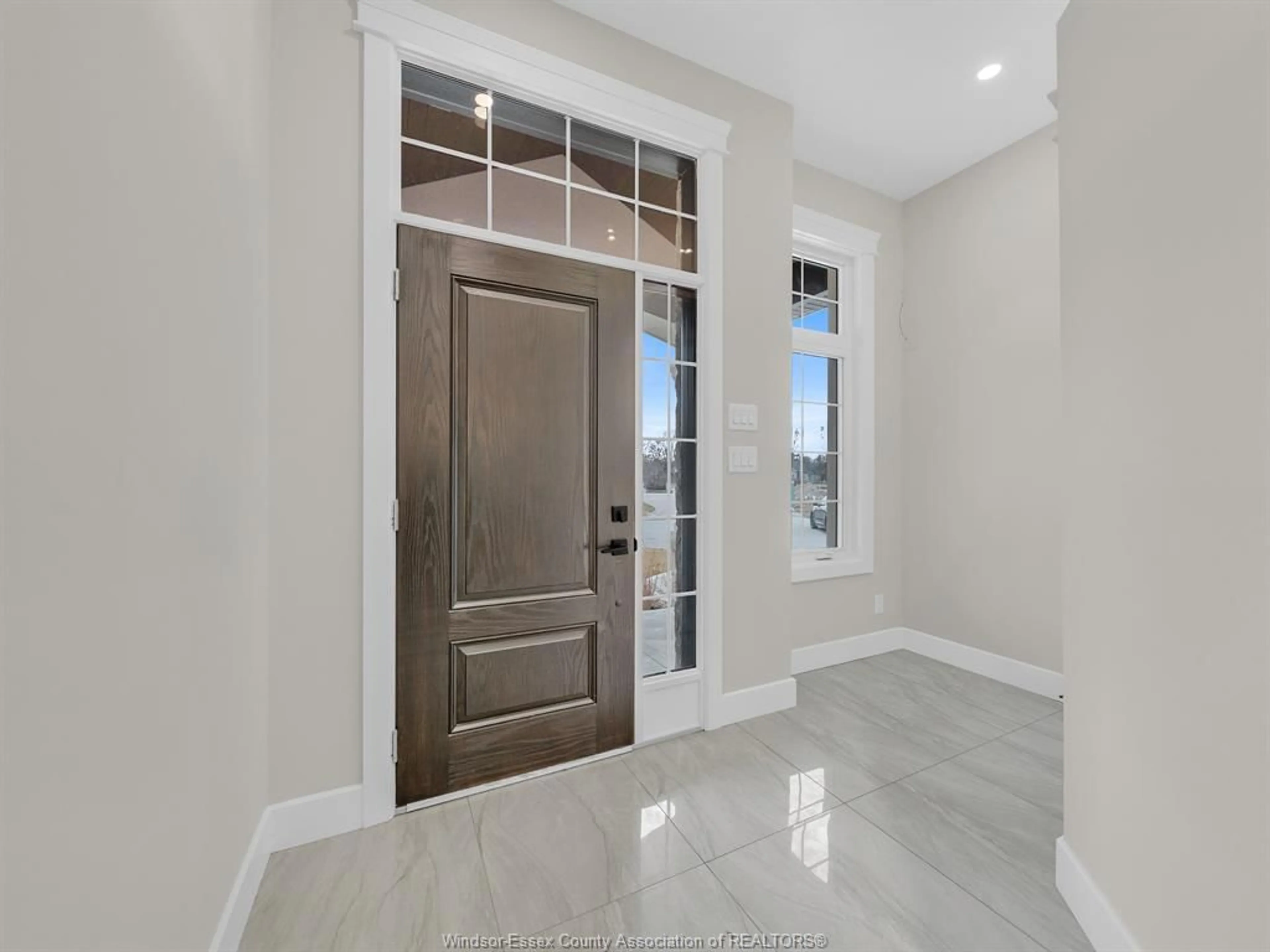 Indoor entryway for 236 MANOR'S GROVE, Lakeshore Ontario N8N 0E8