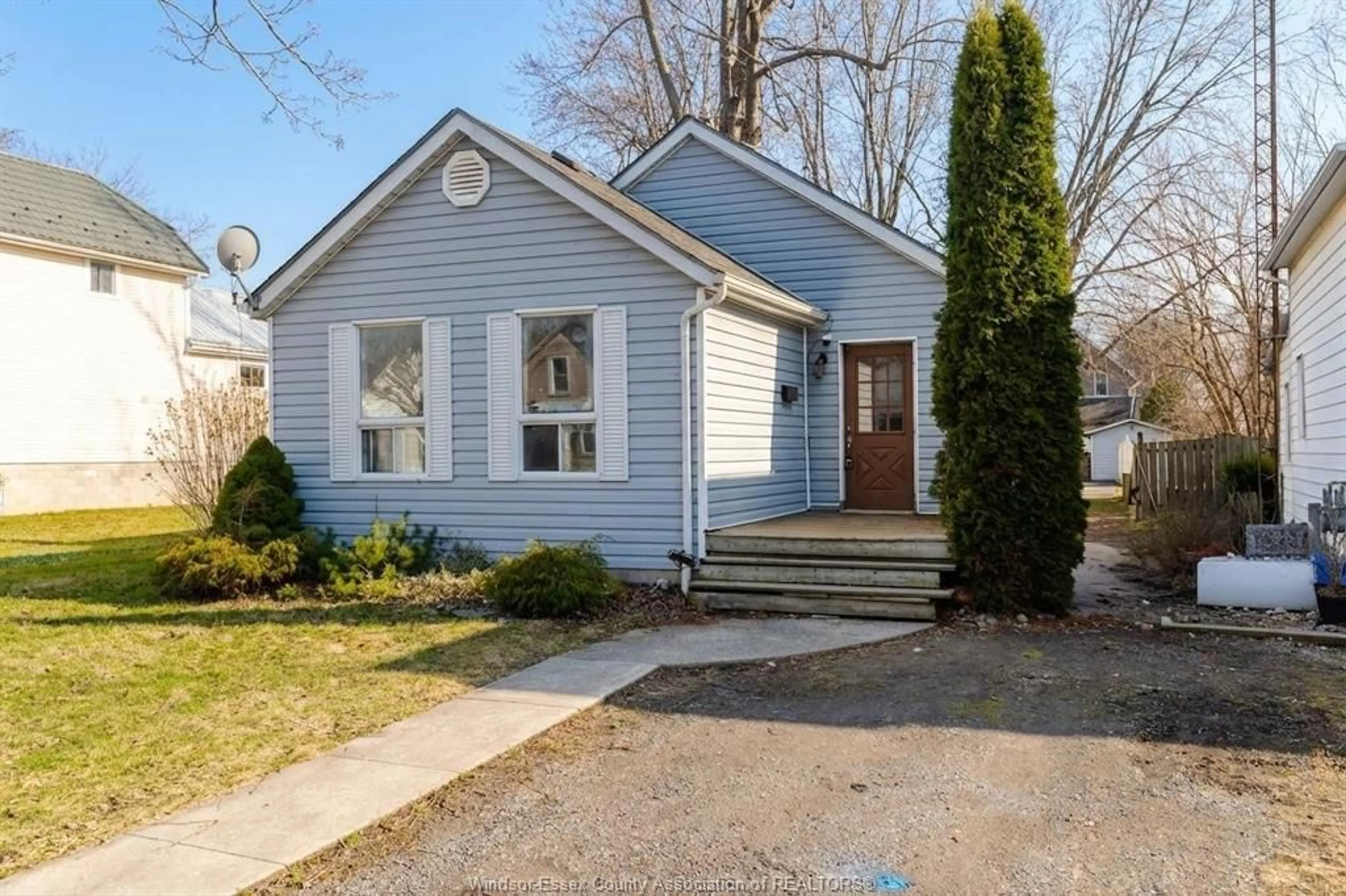 Unknown for 24 BAXTER, Chatham Ontario N7M 4P7