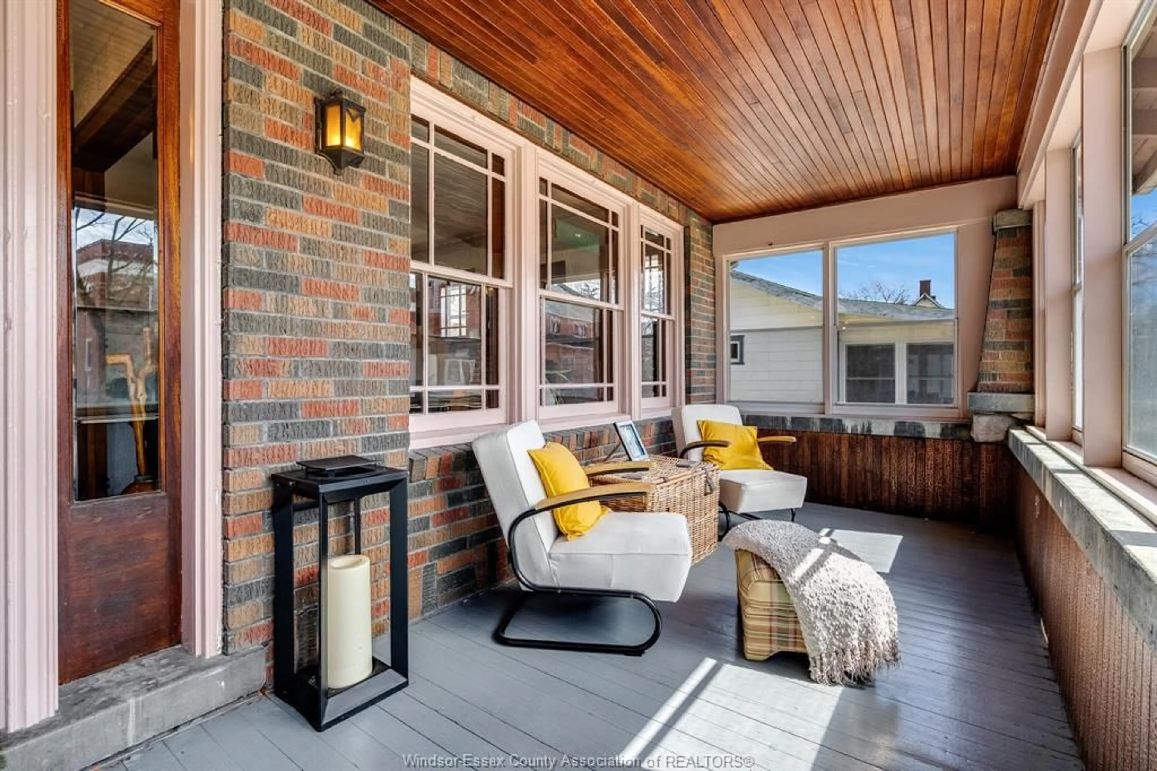 Patio, street for 20 Mill St, Kingsville Ontario N9Y 1V9