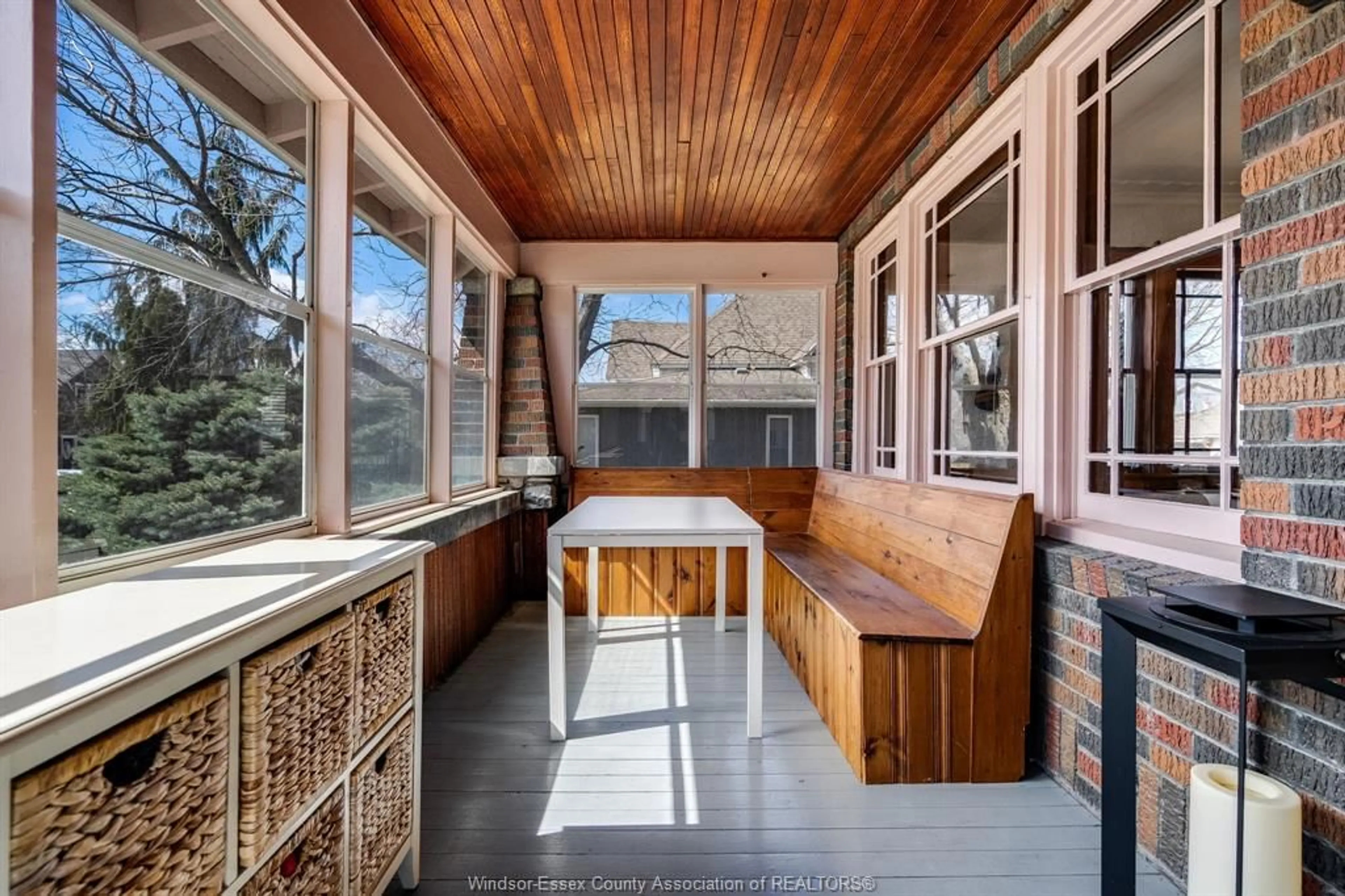 Patio, street for 20 Mill St, Kingsville Ontario N9Y 1V9