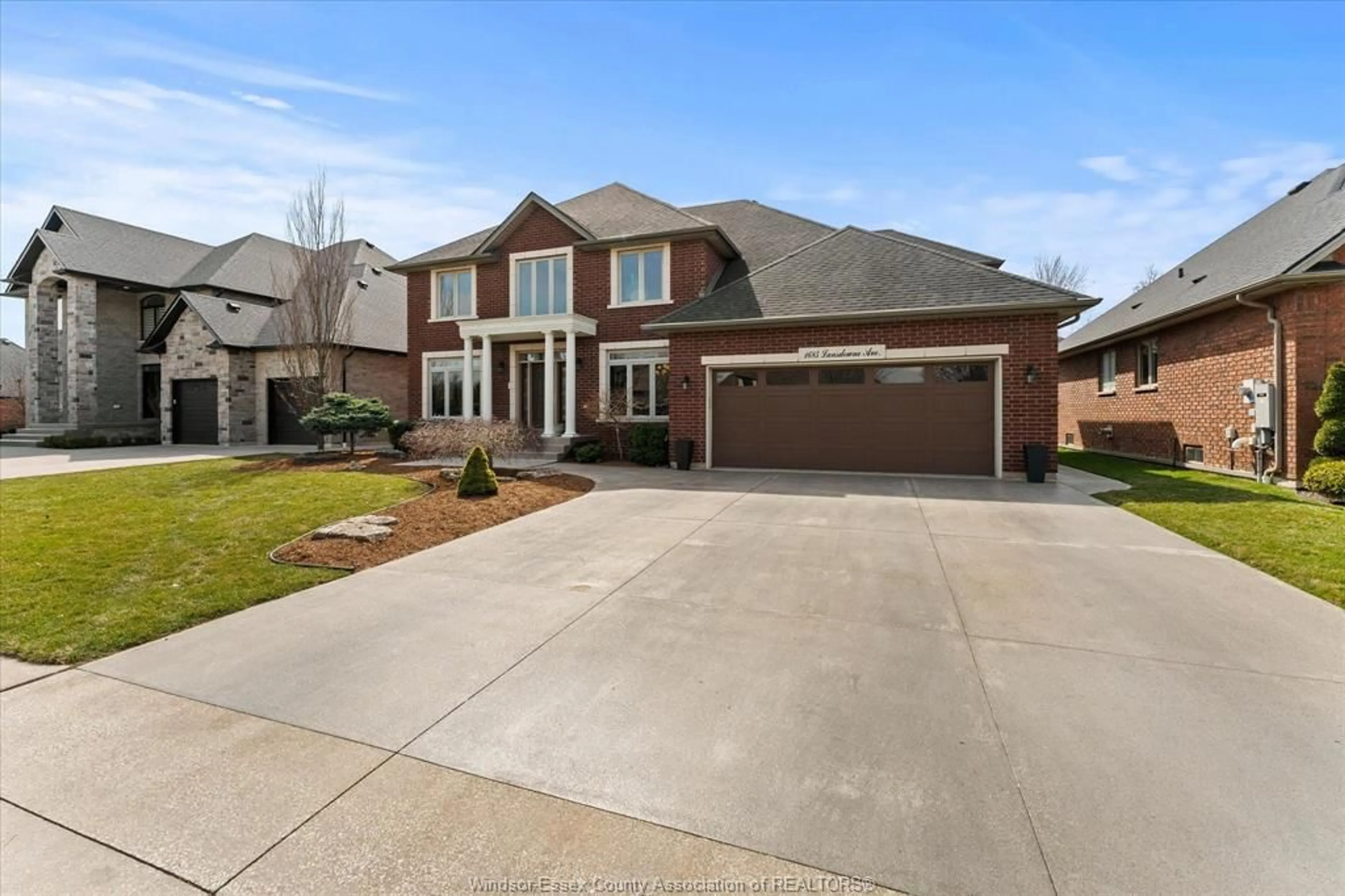 Home with brick exterior material, street for 1685 LANSDOWNE AVE, LaSalle Ontario N9J 3X8