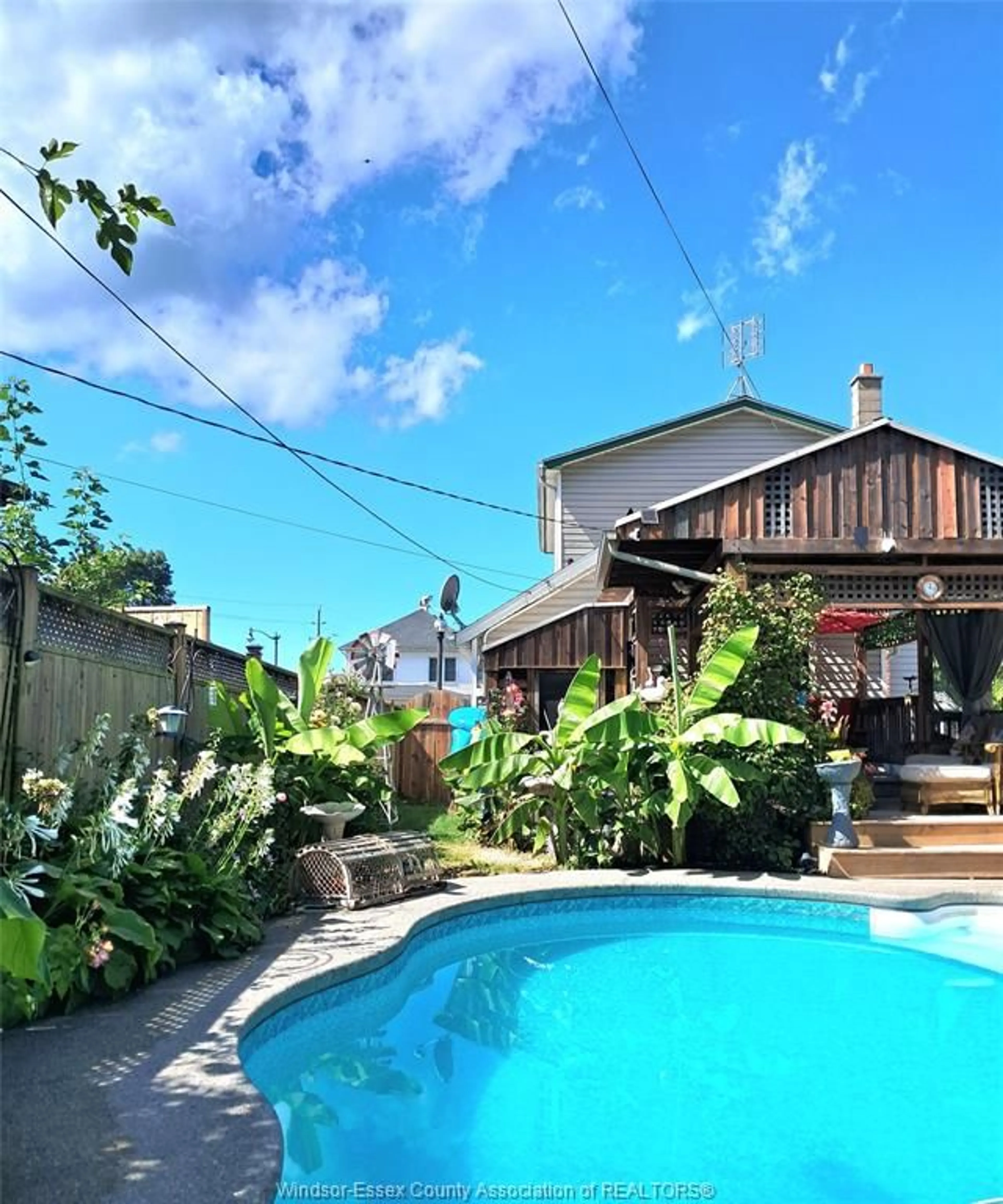 Pool for 303 KING, Amherstburg Ontario N9V 2C8