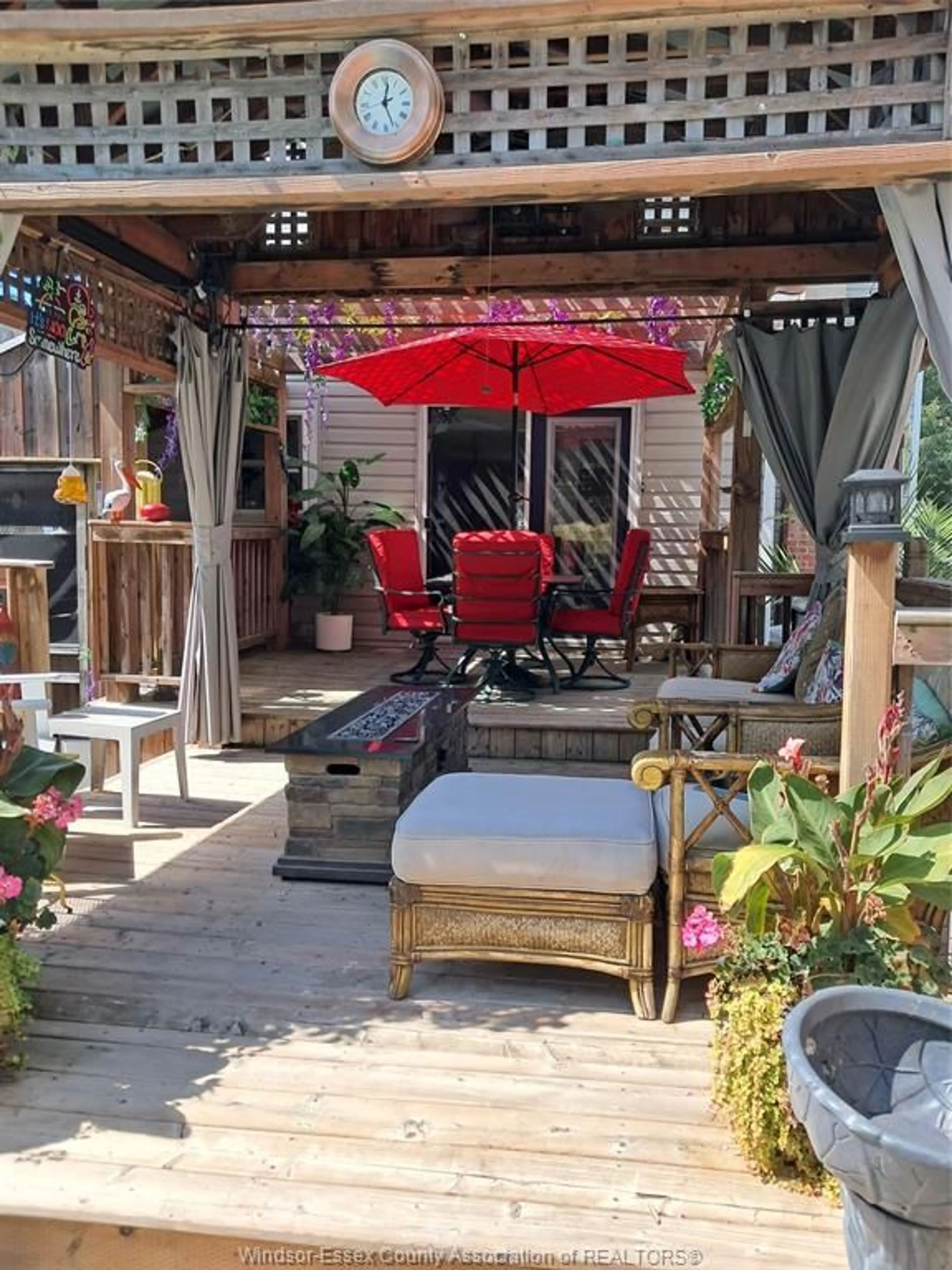 Patio, street for 303 KING, Amherstburg Ontario N9V 2C8