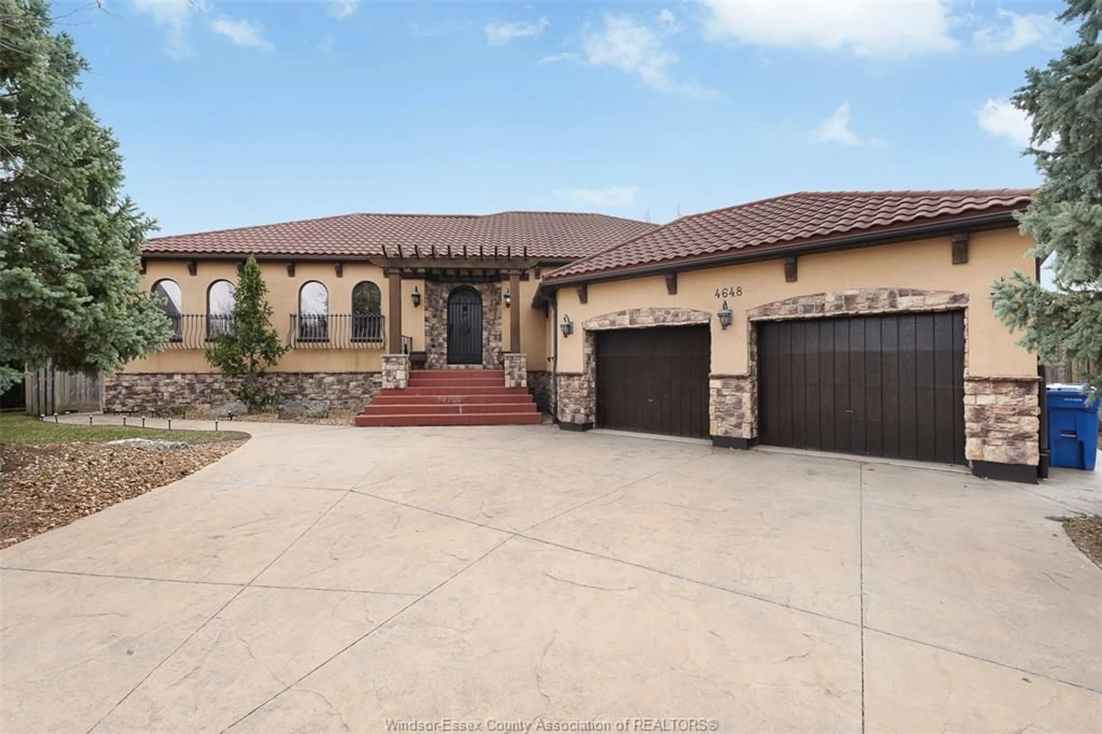 Home with brick exterior material, street for 4648 JENKELA Crt, Windsor Ontario N9G 3C4