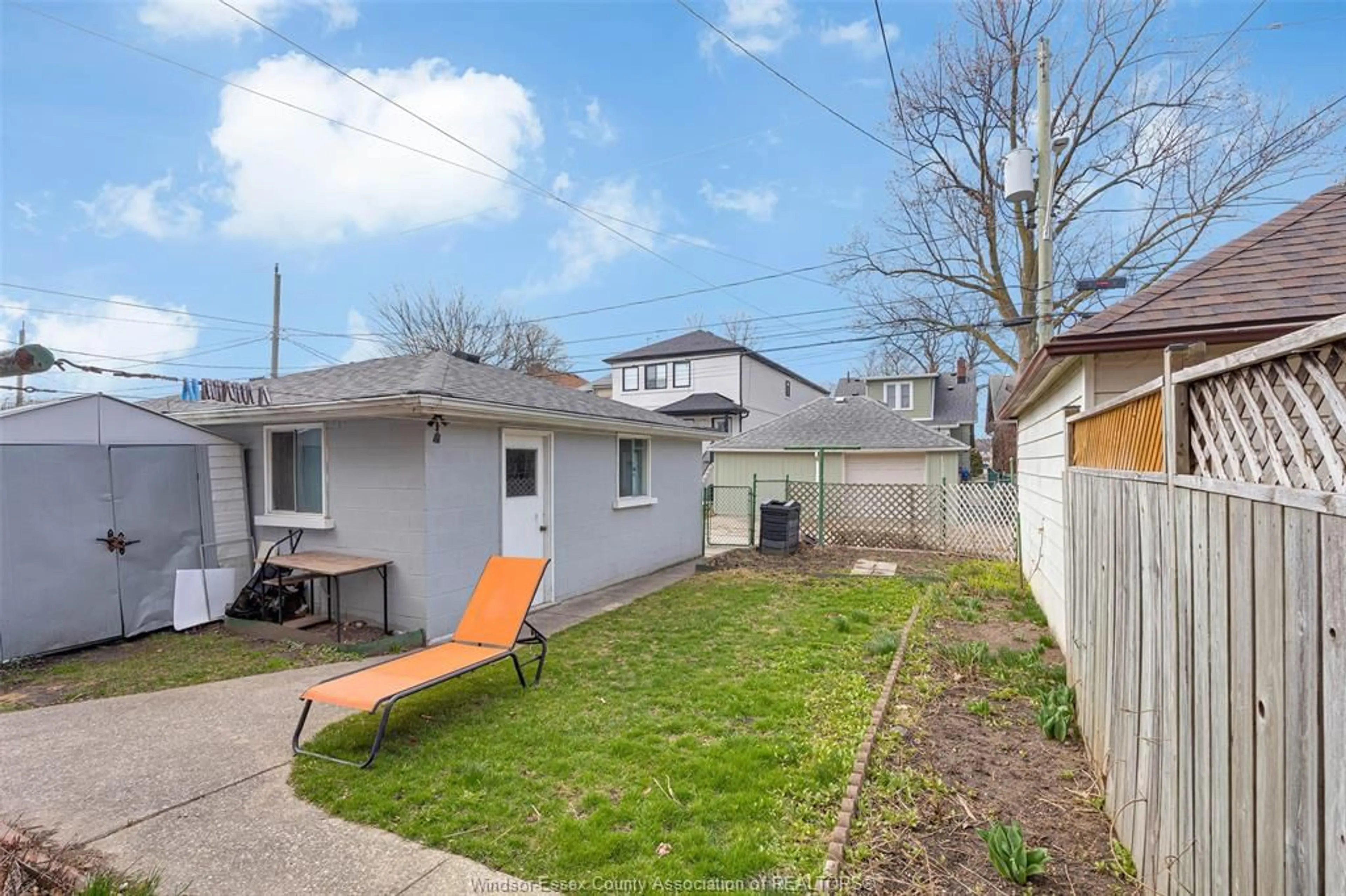 Patio, street for 1333 Windermere, Windsor Ontario N8Y 3G1