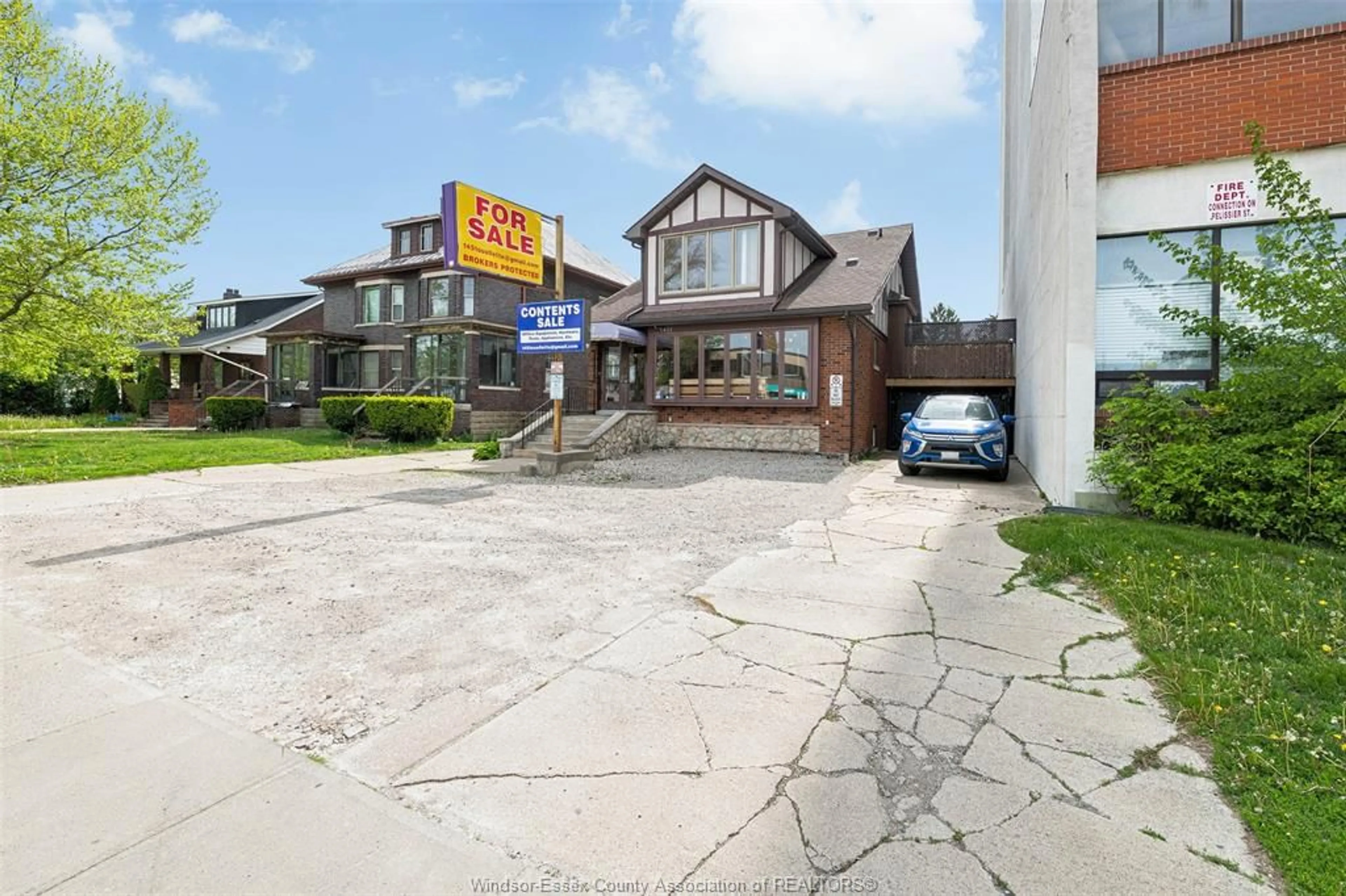 Unknown for 1451 OUELLETTE Ave, Windsor Ontario N8X 1K1