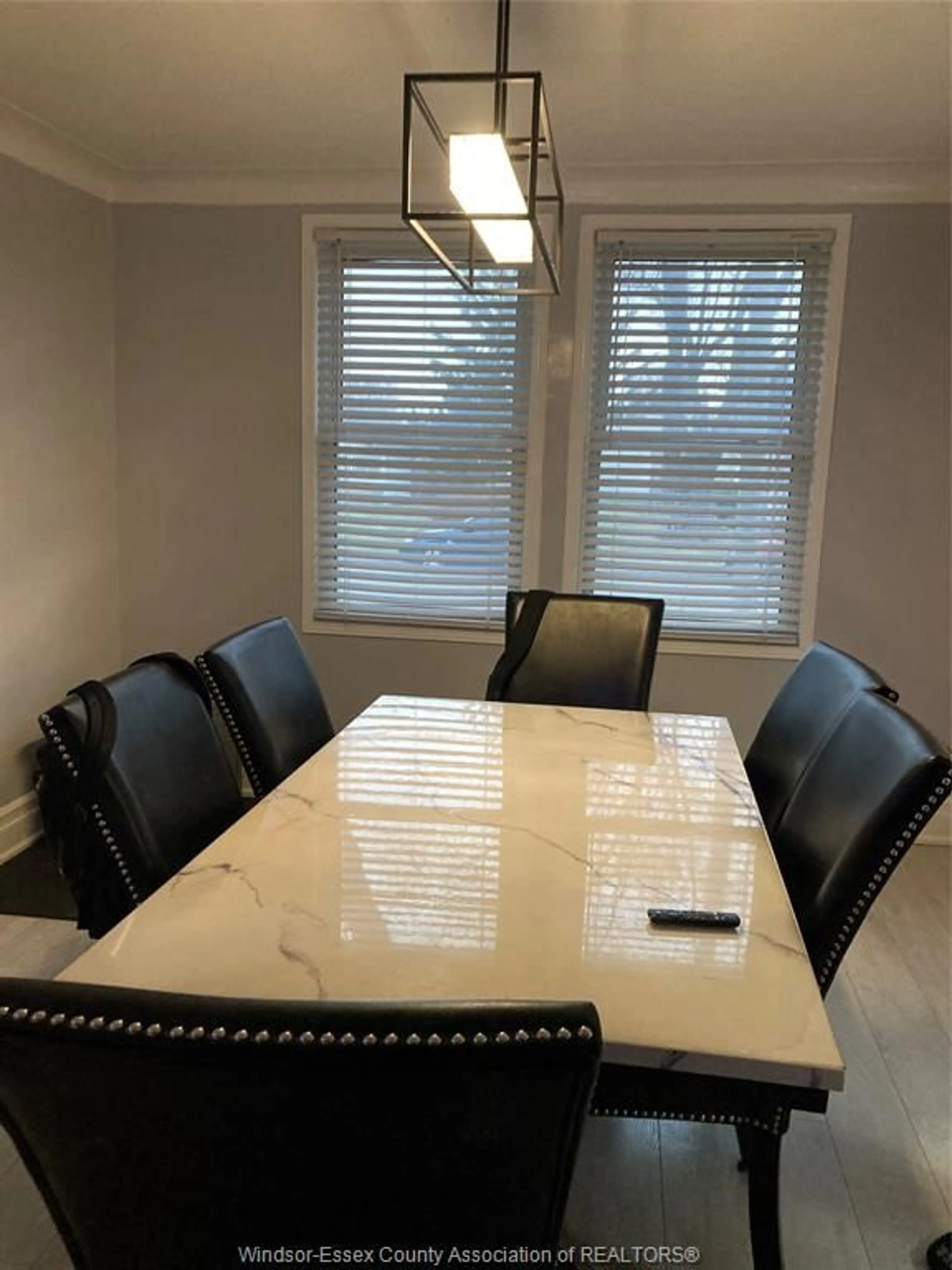 Dining room, unknown for 2348 ARTHUR, Windsor Ontario N8W 3E9