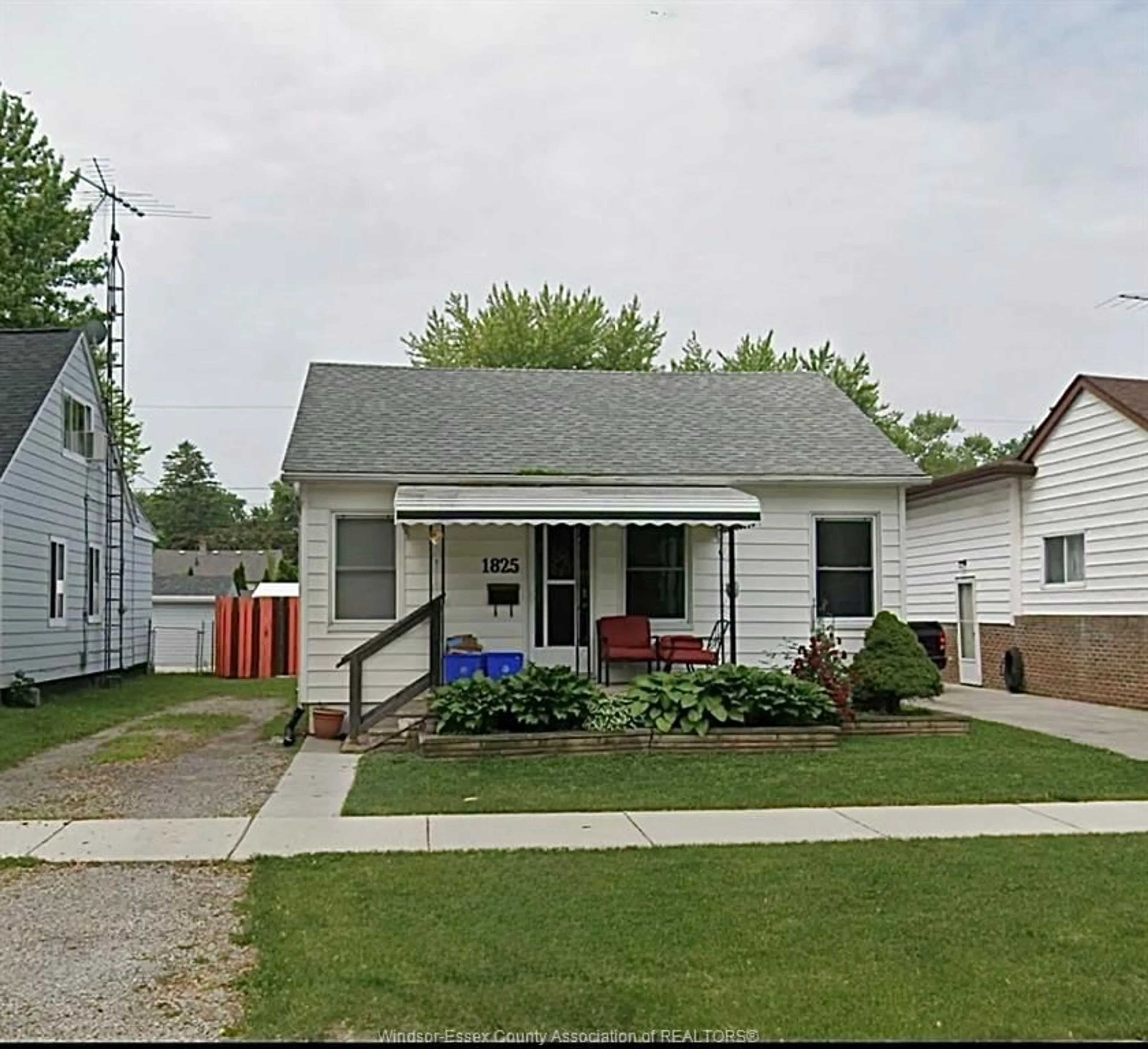 Unknown for 1825 AUBIN, Windsor Ontario N8W 4L1