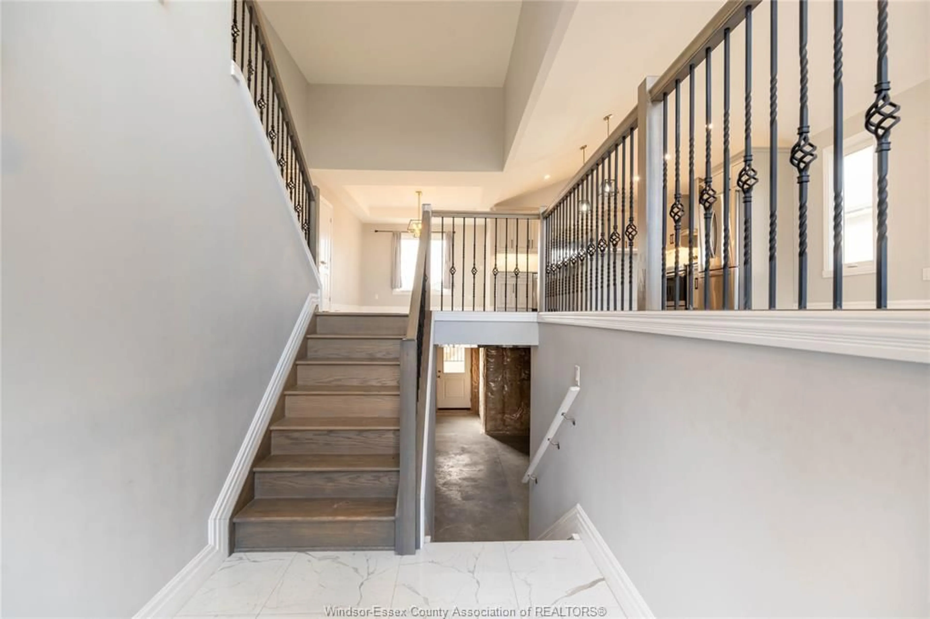 Unknown for 21 NOBLE Crt, Amherstburg Ontario N9V 3T4