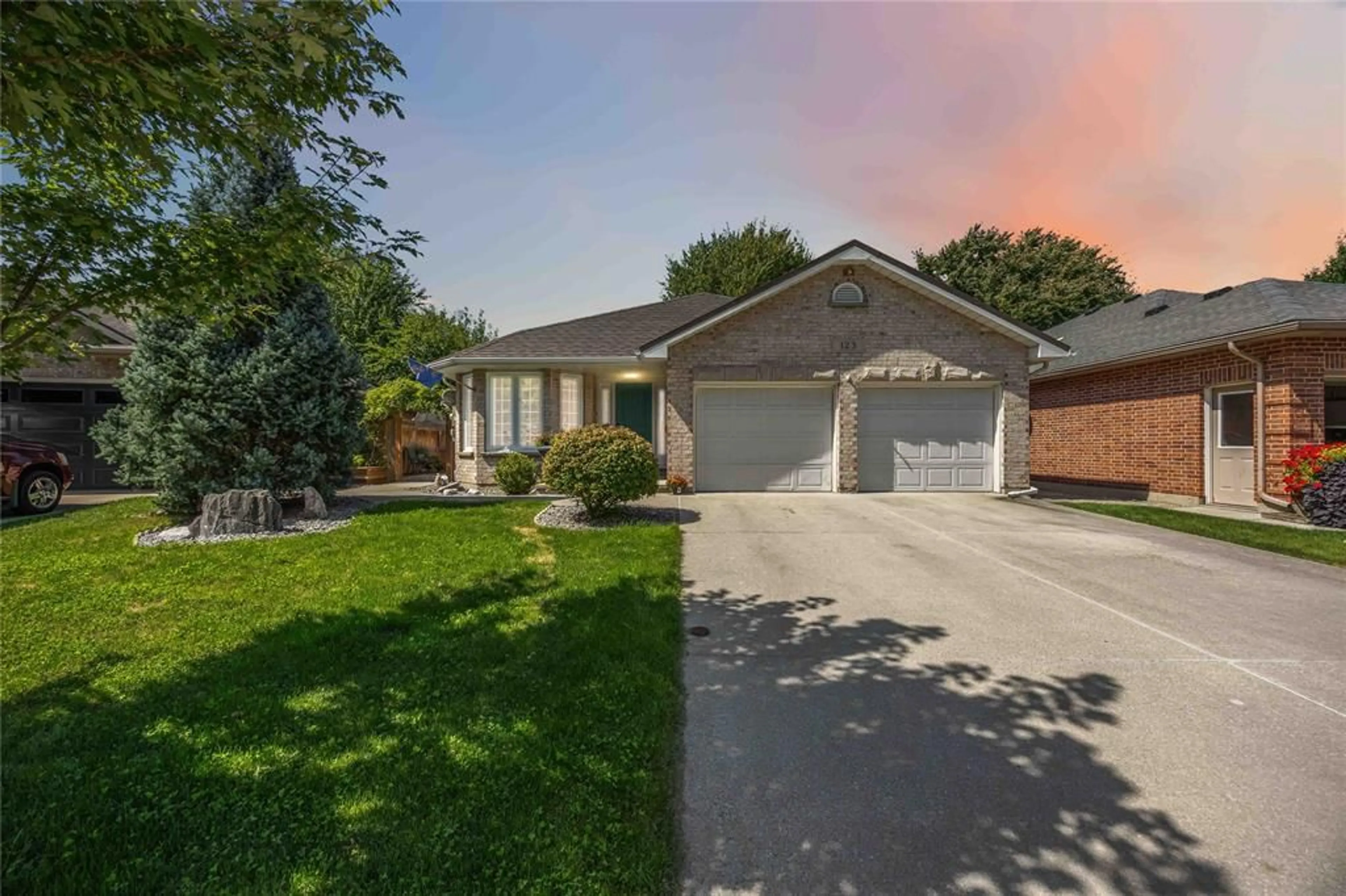 Home with brick exterior material, street for 123 Cassandra Blvd, Sarnia Ontario N7S 6N1