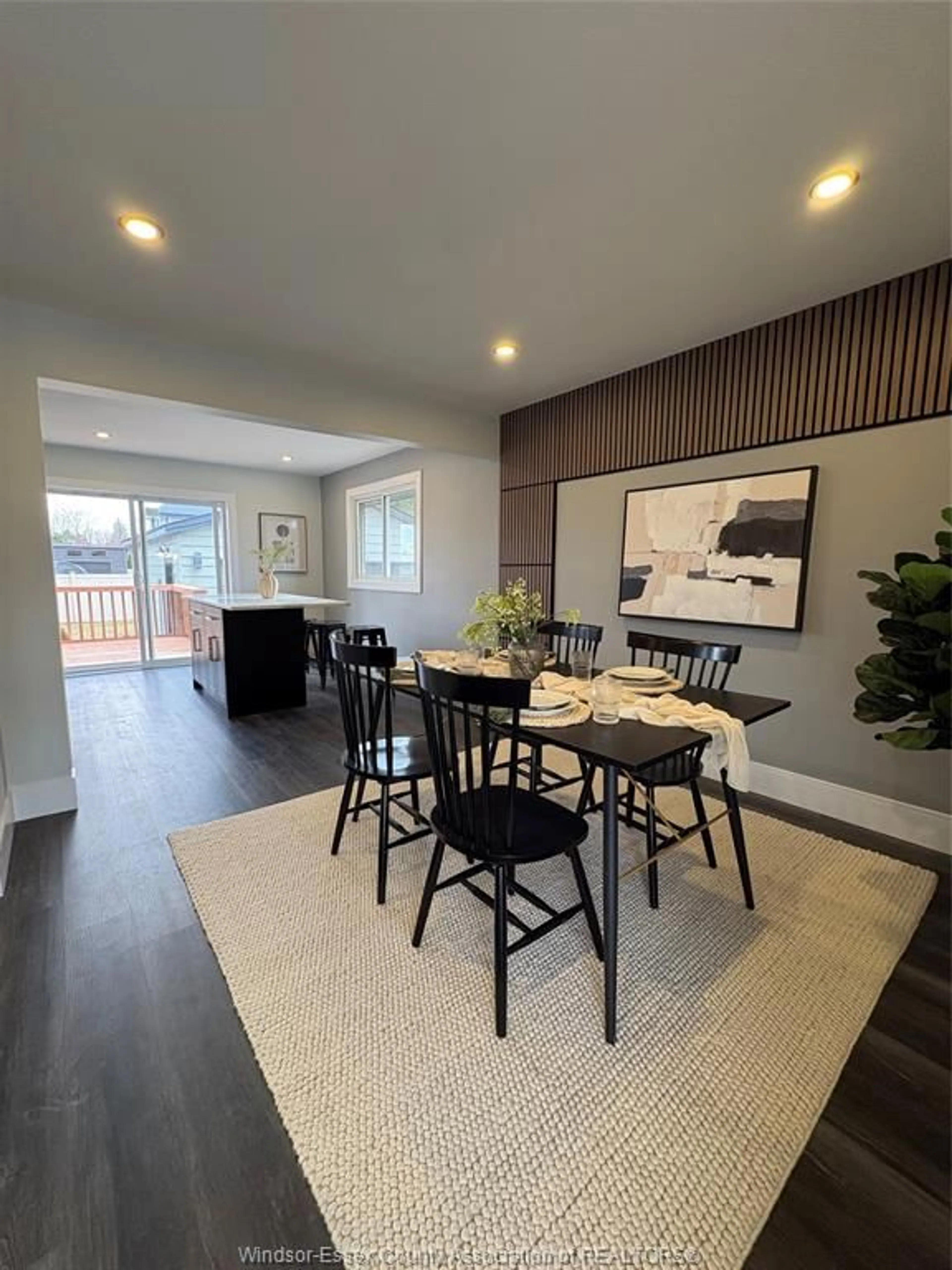 Unknown for 6100 QUICK Ave, LaSalle Ontario N9J 3C7