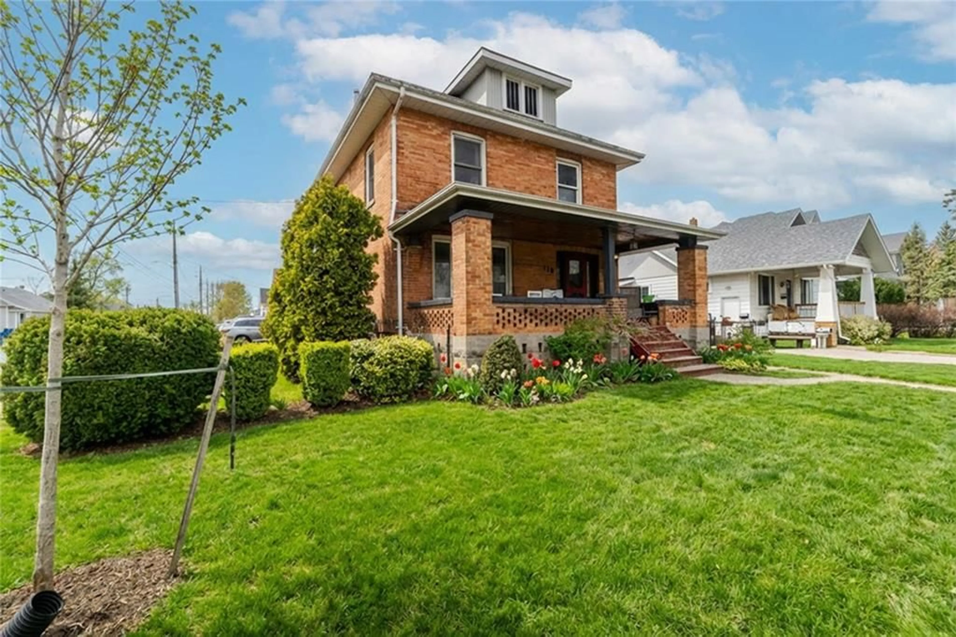 Home with brick exterior material, street for 110 Lacroix St, Chatham Ontario N7M 2T6