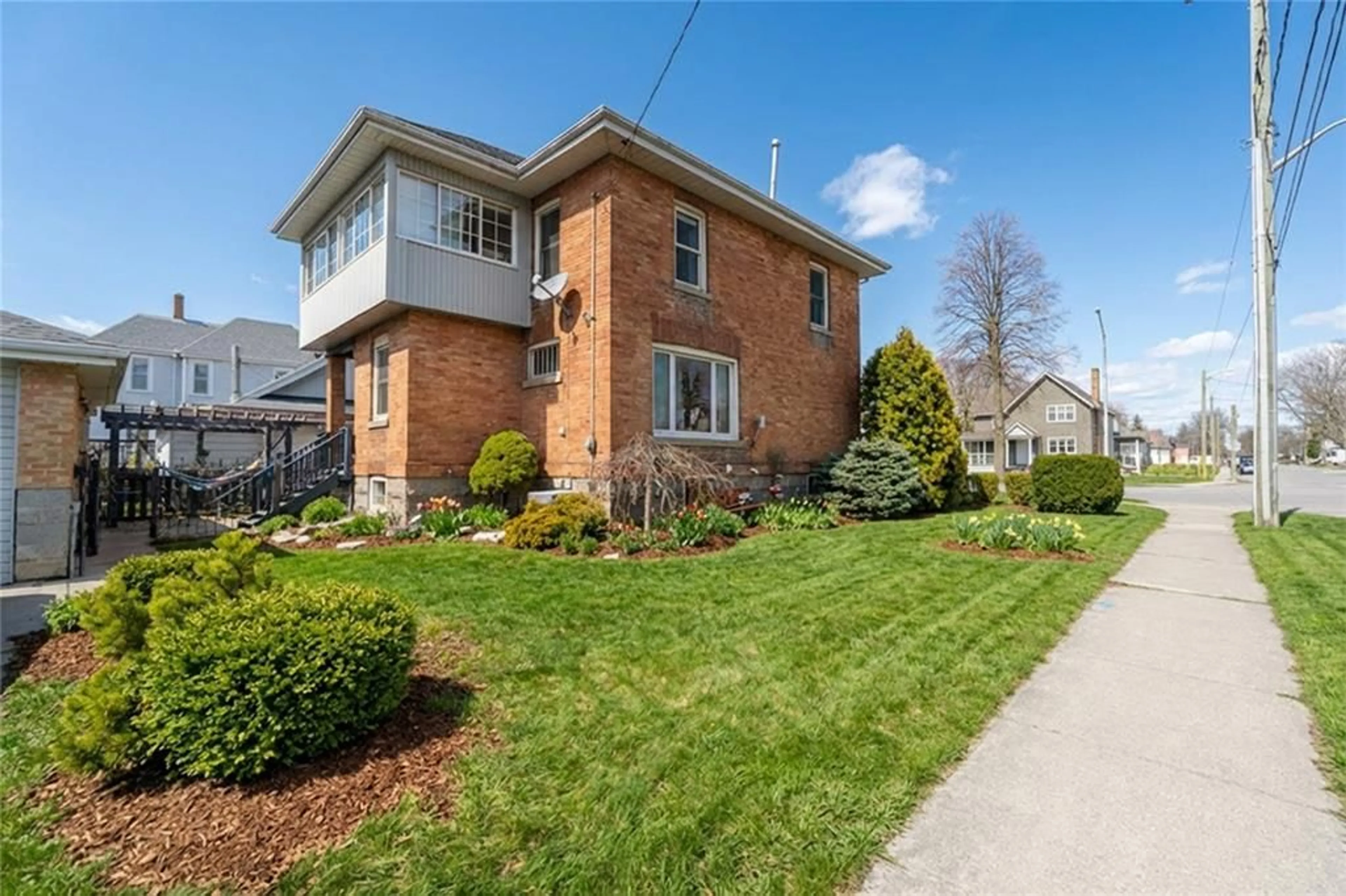 Home with brick exterior material, street for 110 Lacroix St, Chatham Ontario N7M 2T6