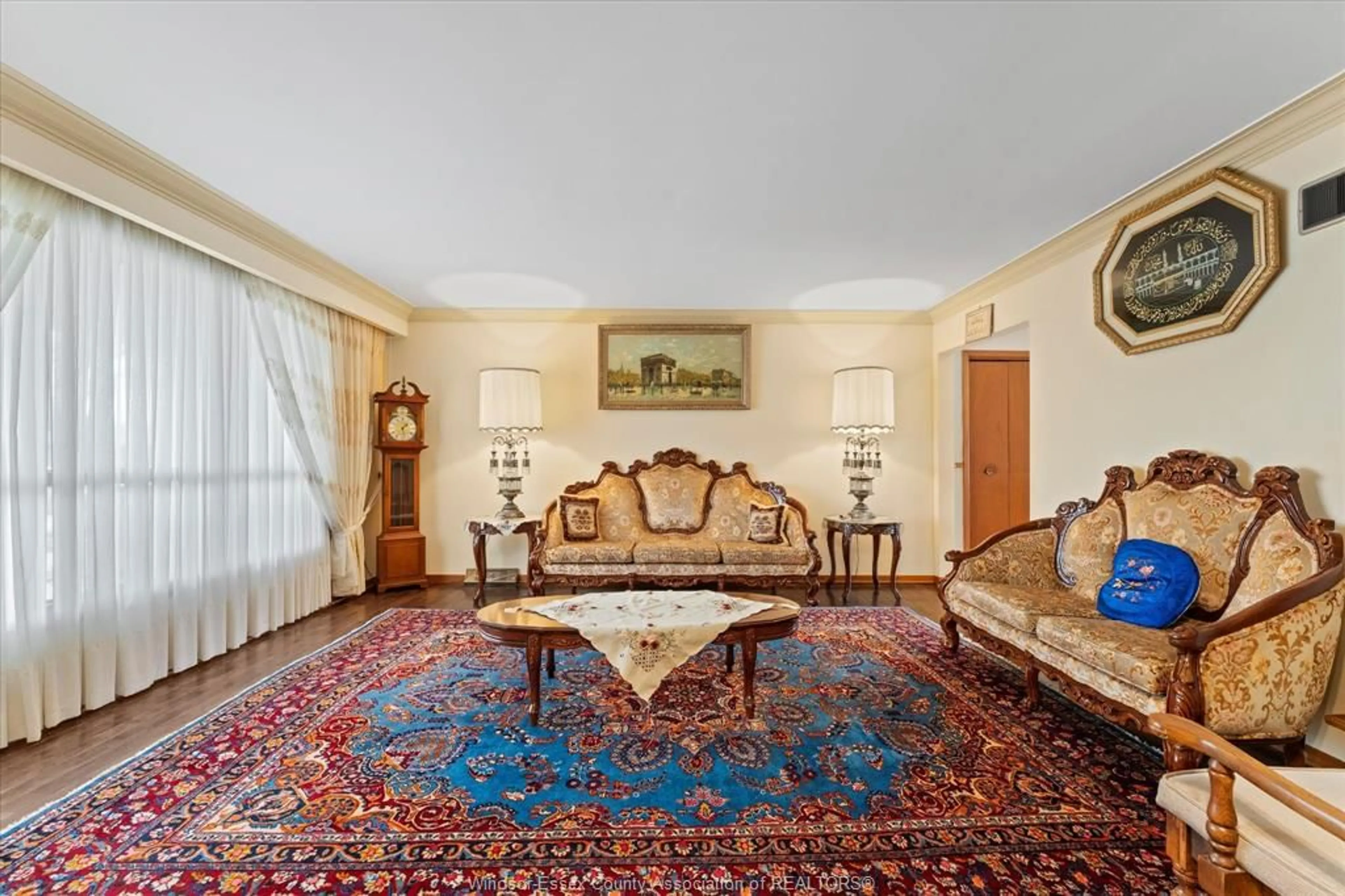 Unknown for 1464 ROXBOROUGH, Windsor Ontario N9P 3H3