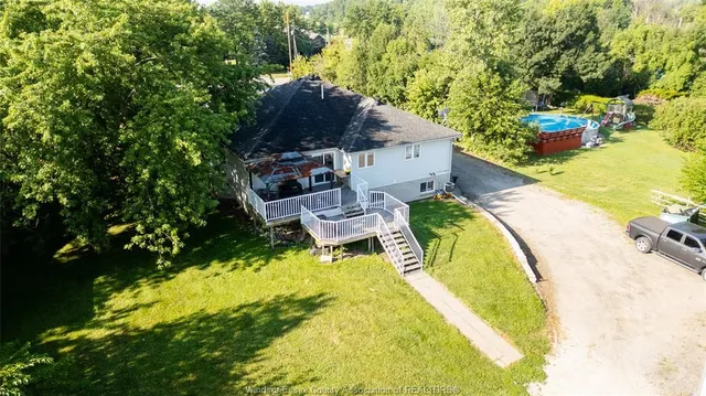 8510 BASELINE Rd, Windsor 3