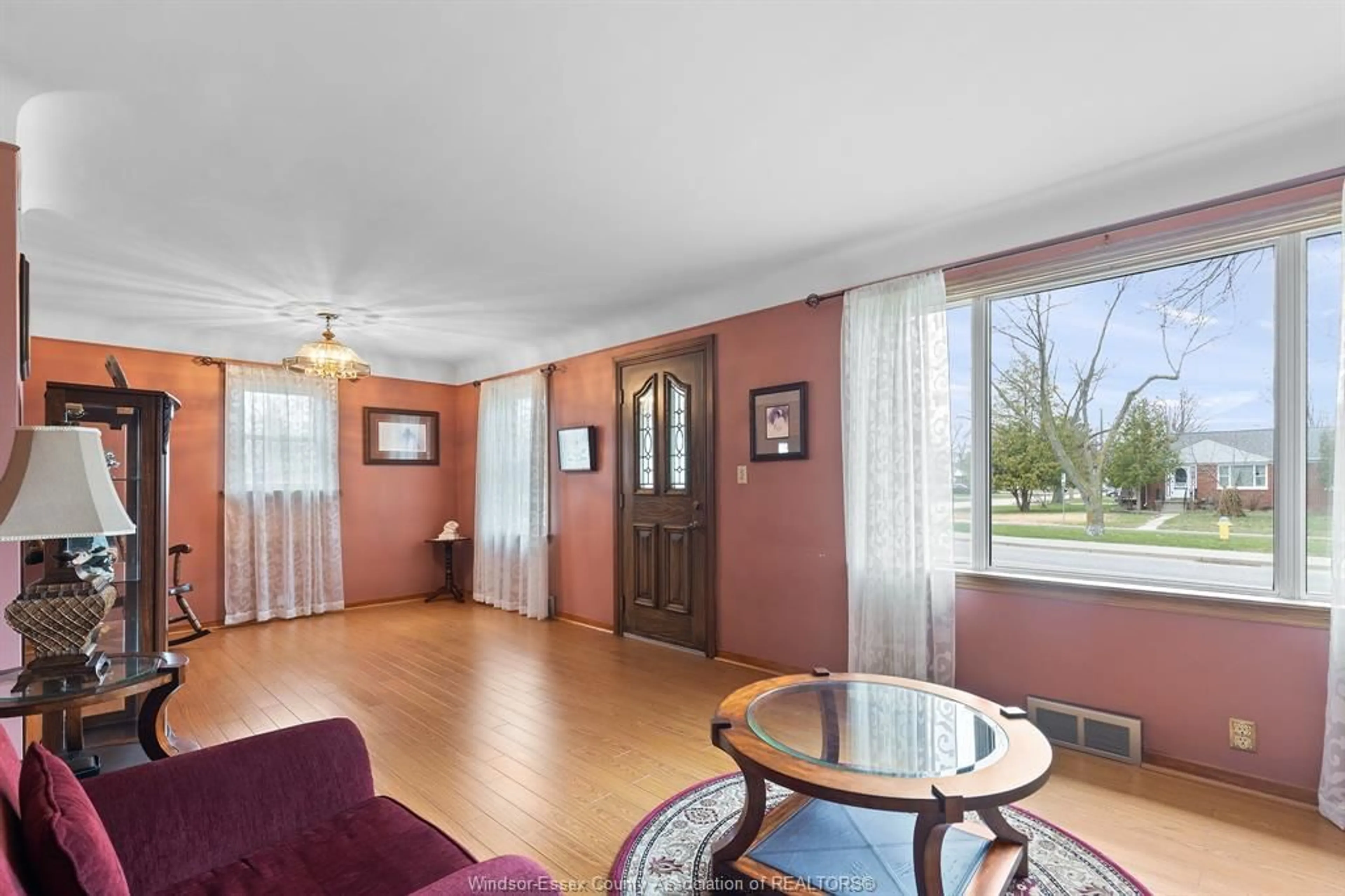 Unknown for 1231 Roselawn Dr, Windsor Ontario N9E 1L7