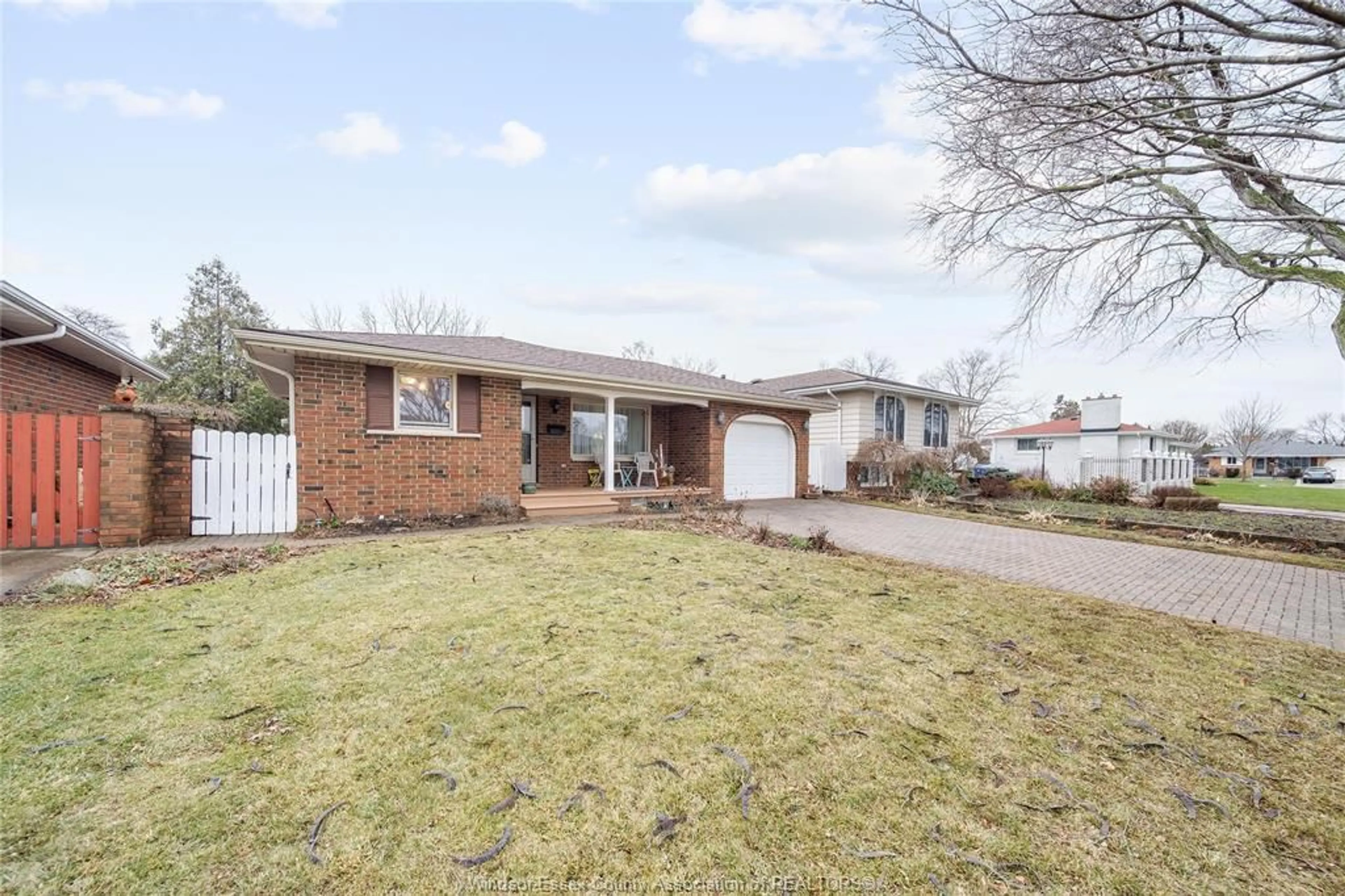 Home with brick exterior material, street for 10682 KEATING Cres, Windsor Ontario N8R 1T5