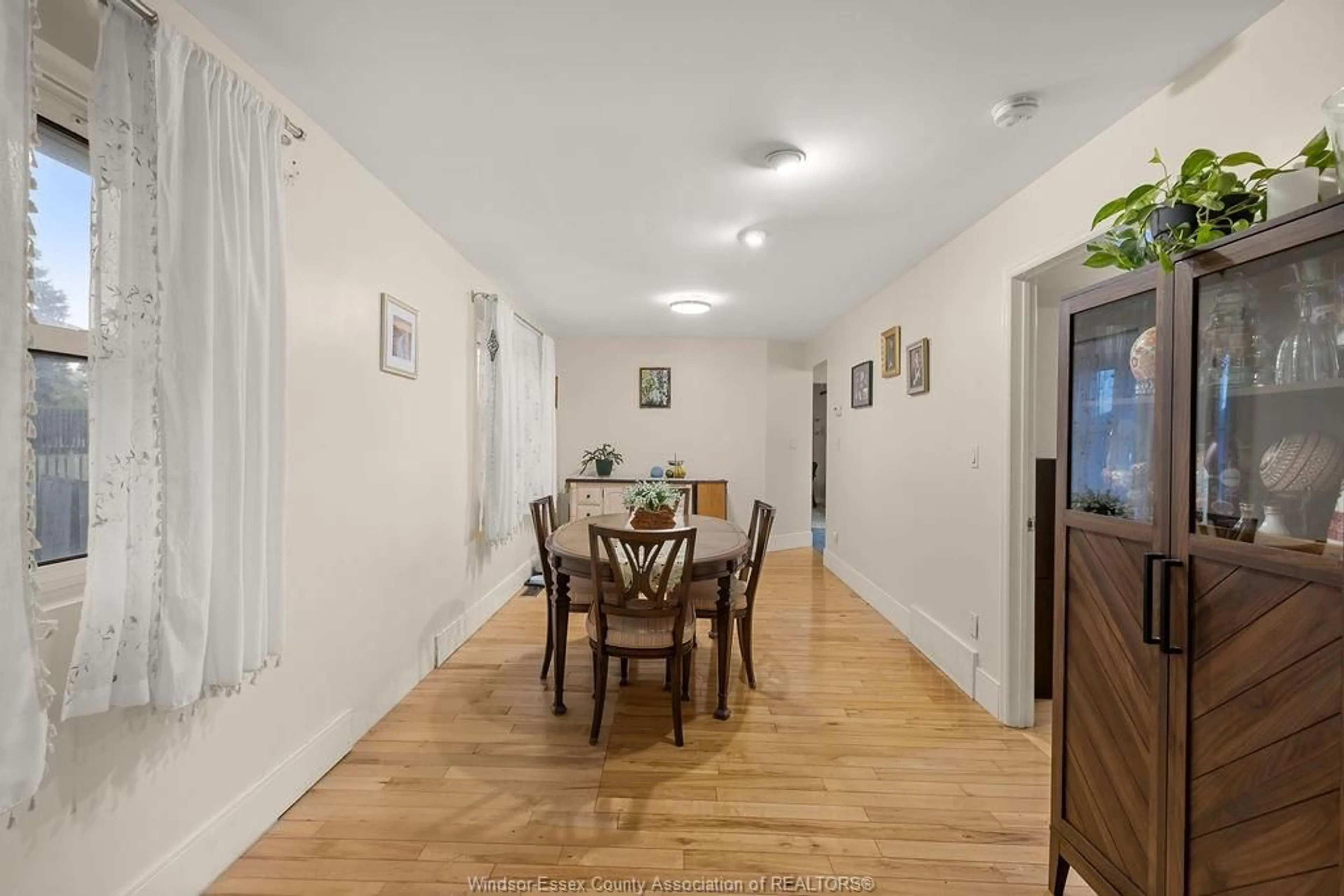 Dining room, unknown for 2119 LONGFELLOW Ave, Windsor Ontario N9B 3J5