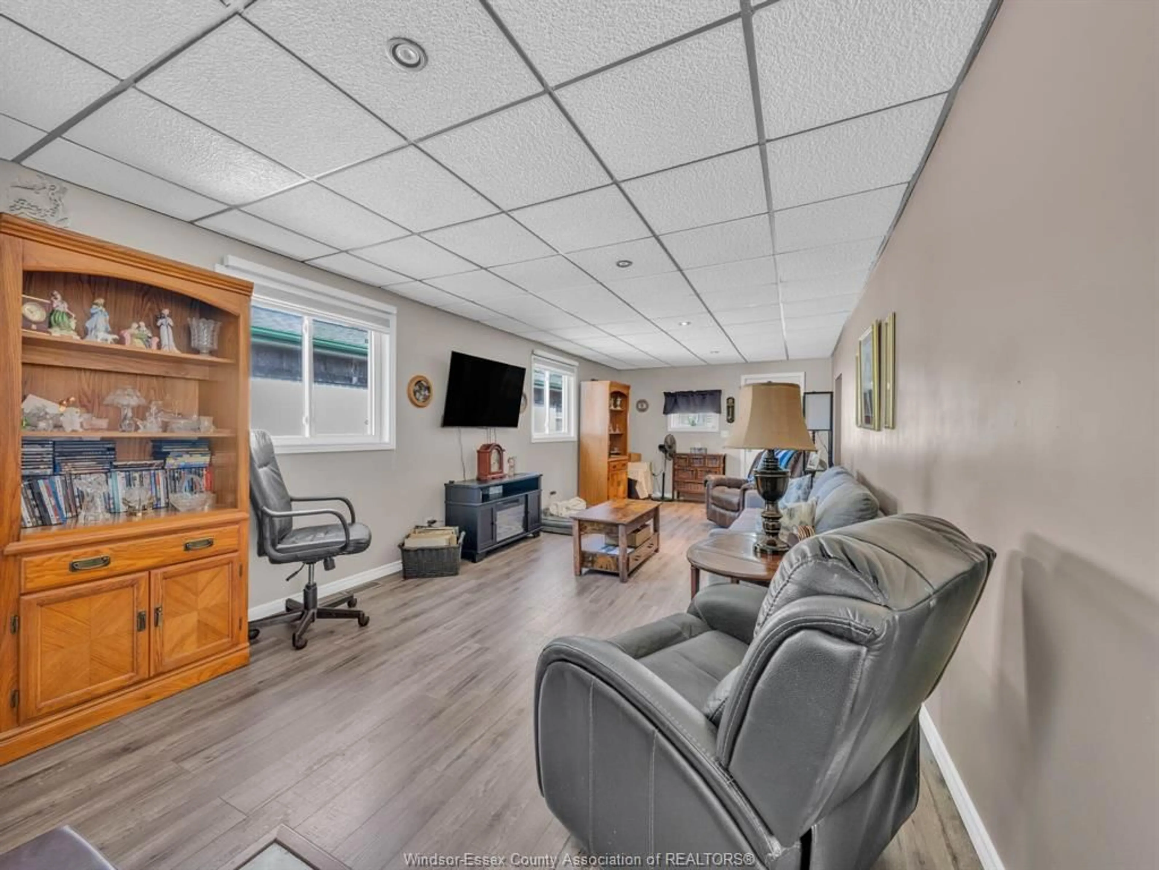 A pic of a room for 8 Maple, McGregor Ontario N0R 1J0