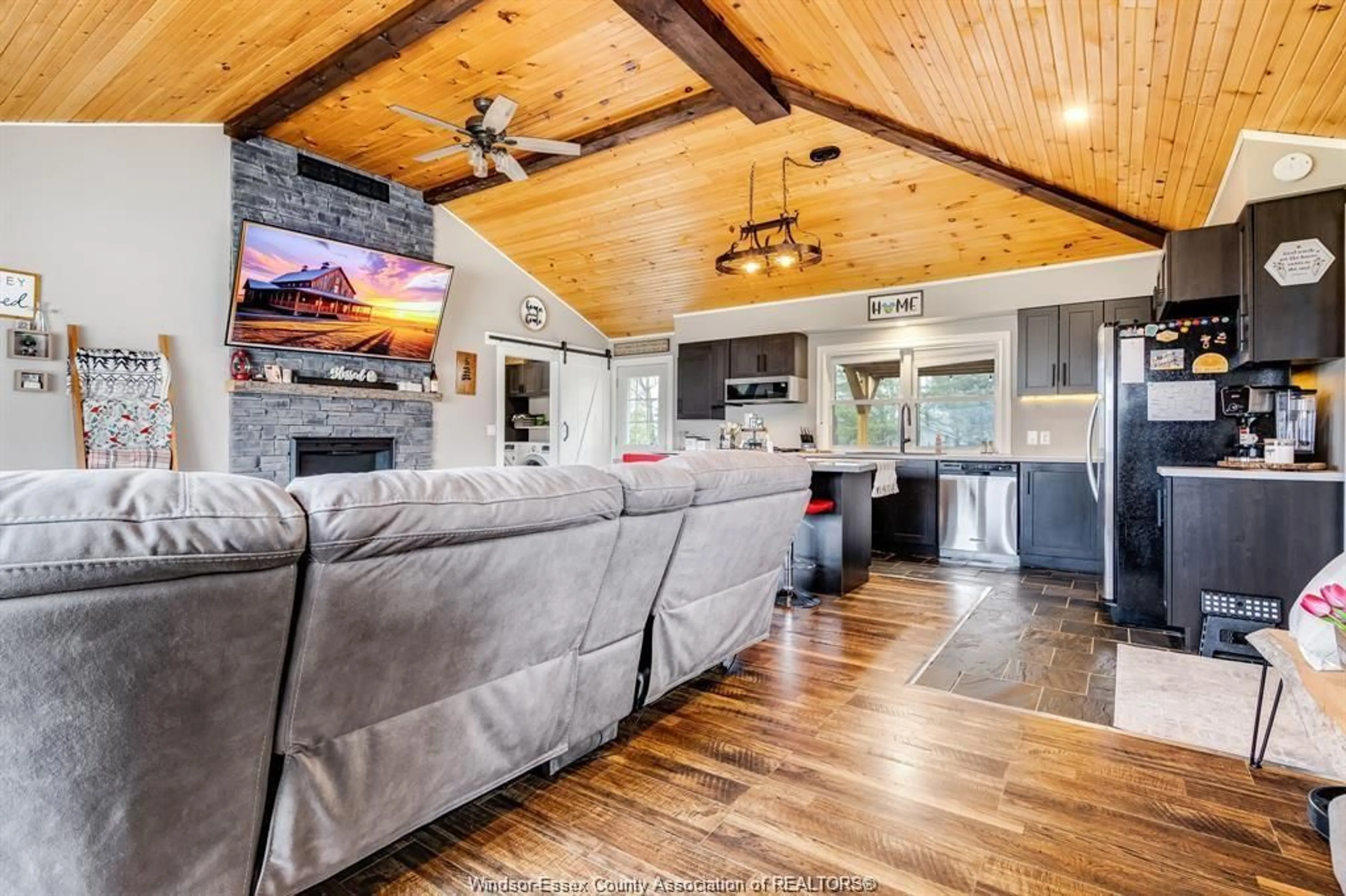 Open concept kitchen, unknown for 64 RICHARD Ave, Wheatley Ontario N0P 2P0